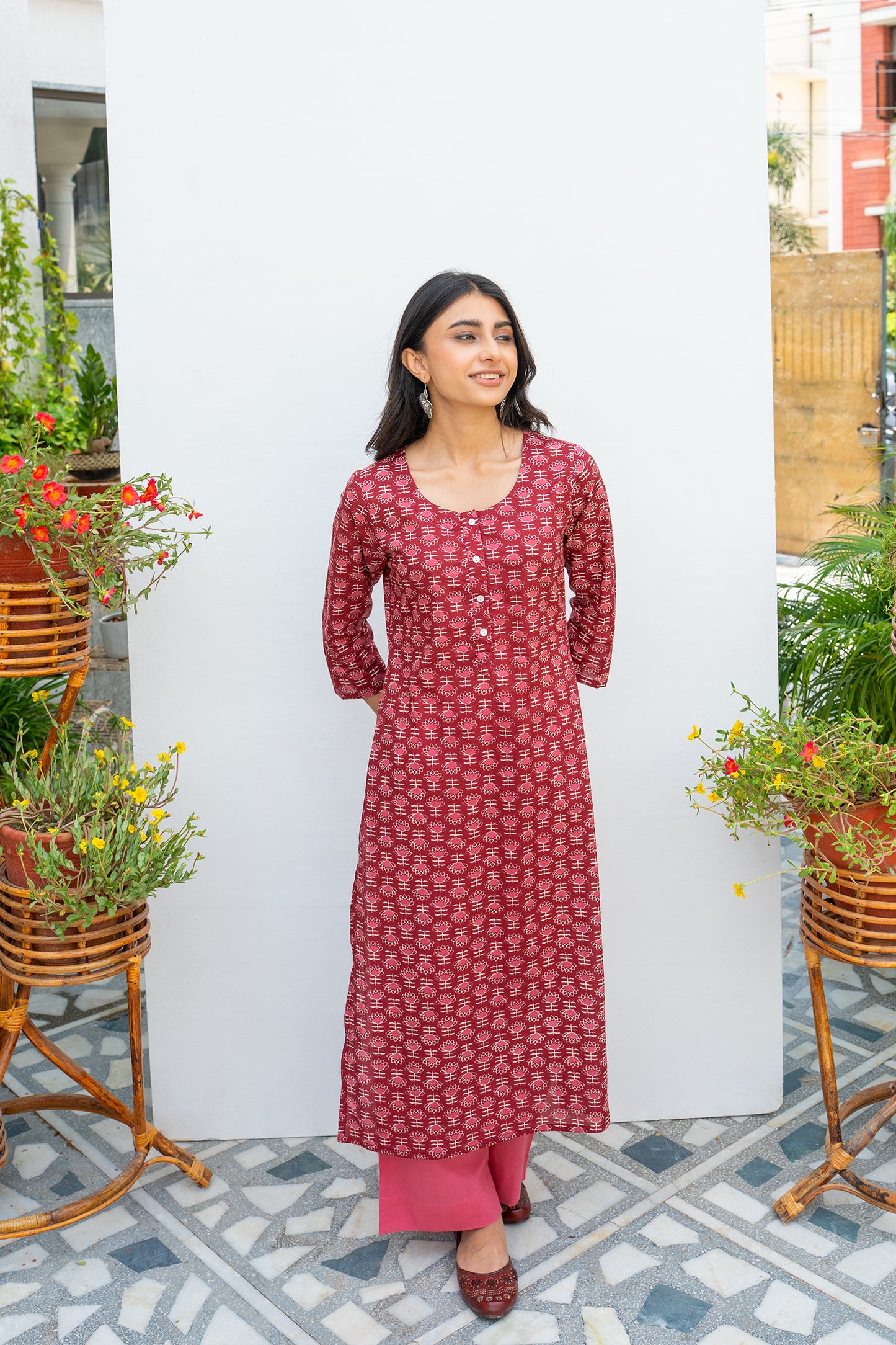 Onion Pink Cotton Booti Print Kurta For Women's