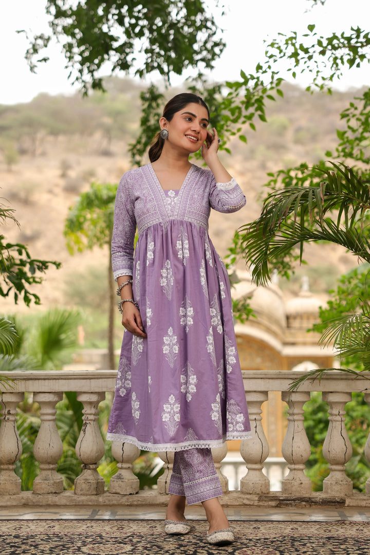 LAVENDER COTTON V NECK KHADI PRINT KURTA PANT SET