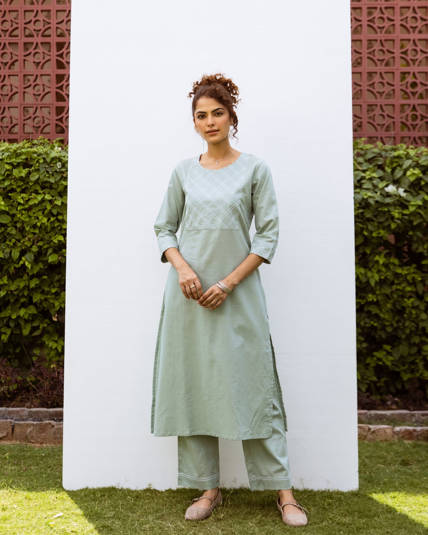 Pastel Green Cotton Linen Round Neck Kurta With Pant Set For Women's