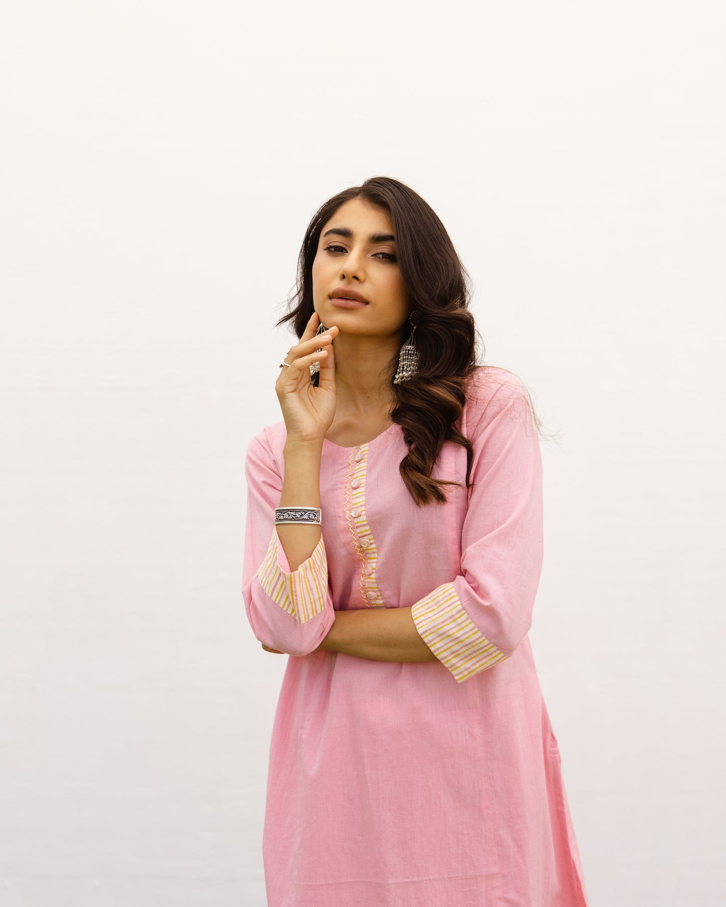 Pink Cotton Flax Round Neck Kurta Pant Set For Women's