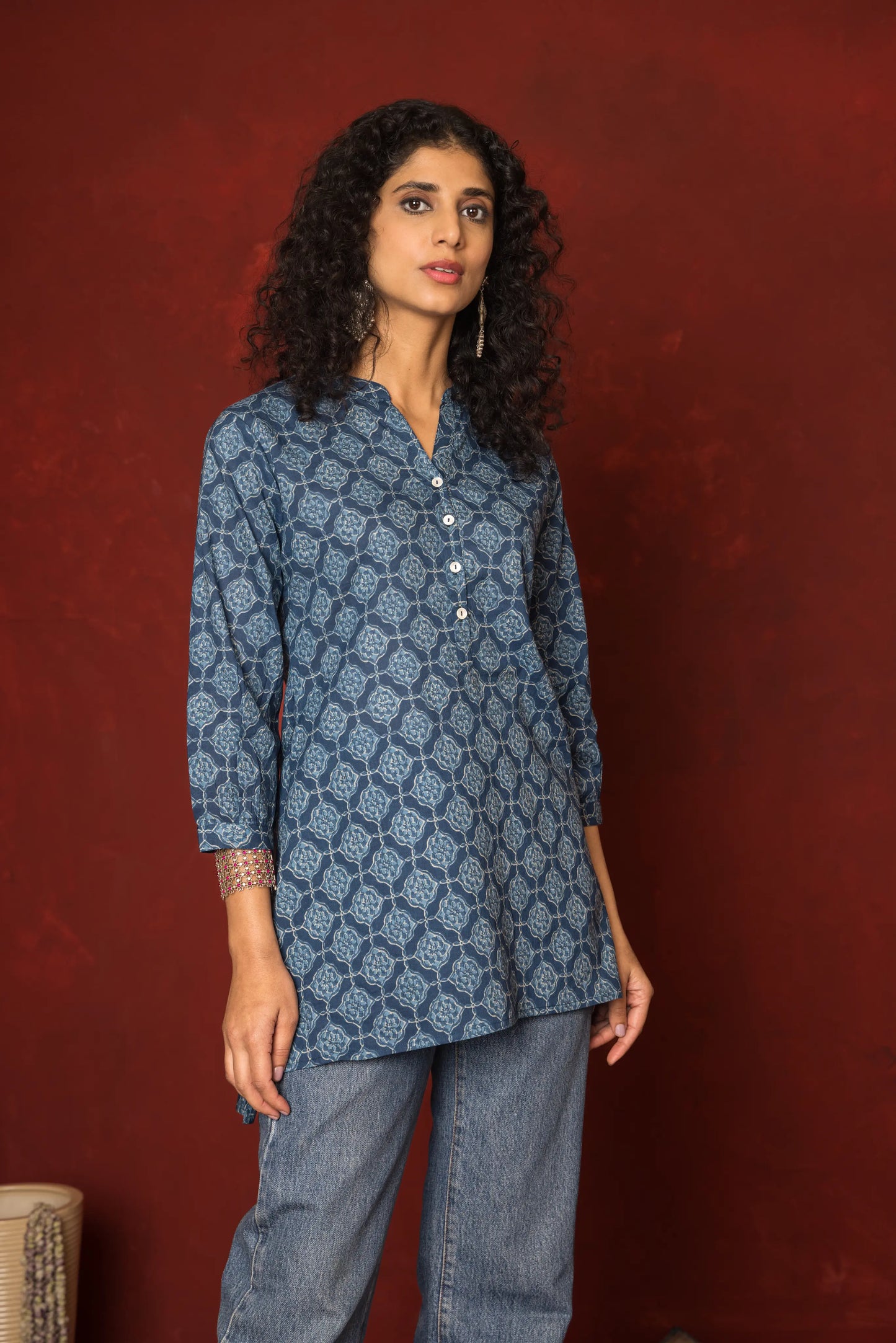 Indigo Cotton Collar Short Top For Women's