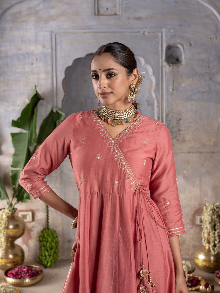 PEACH MUSLIN SILK ANGRAKHA NECK GOTA DORIYA DUPATTA FULL SET