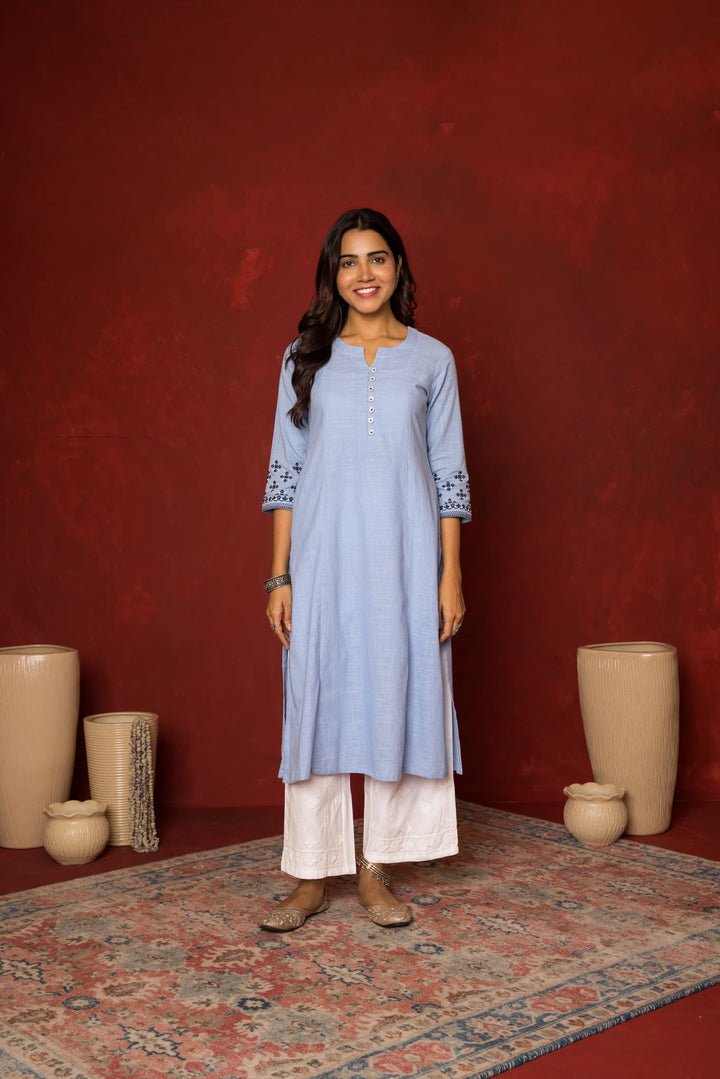 DAKSHA KURTA