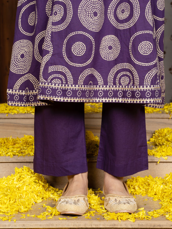 Brinjal Cotton Round Neck Kurta Pant Set For Women's