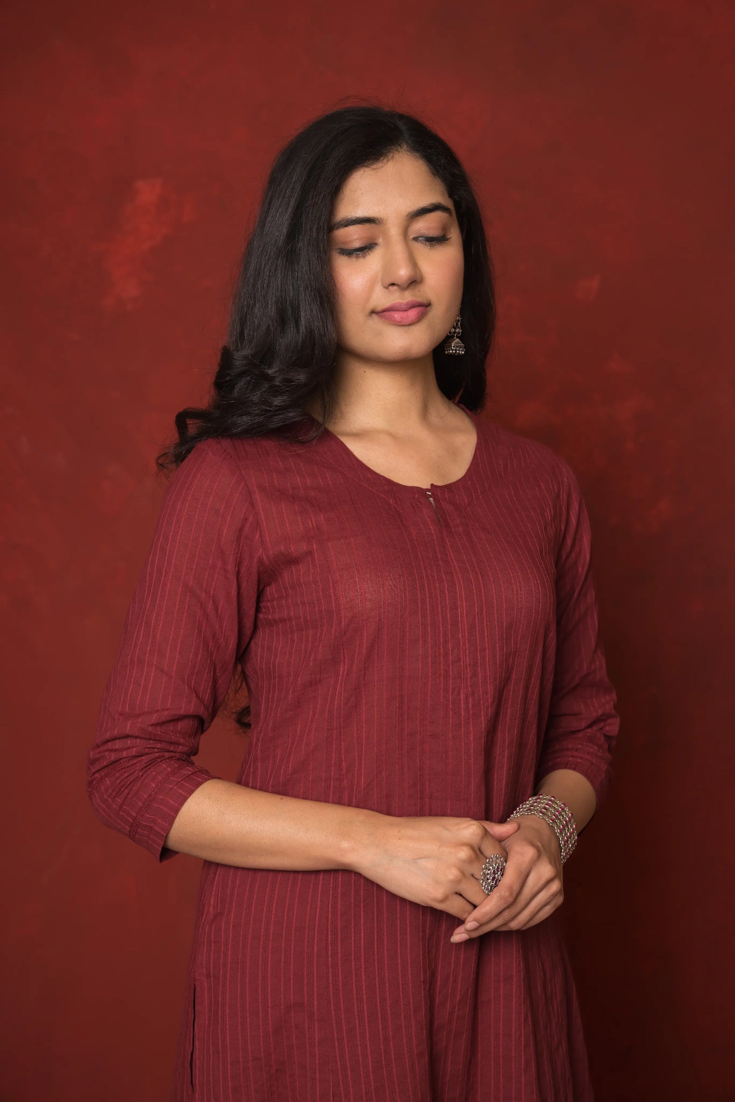 MAROON COTTON DOBBY ROUND SLEEVES HIGHLIGHTED WITH LACE KURTA PANT SET
