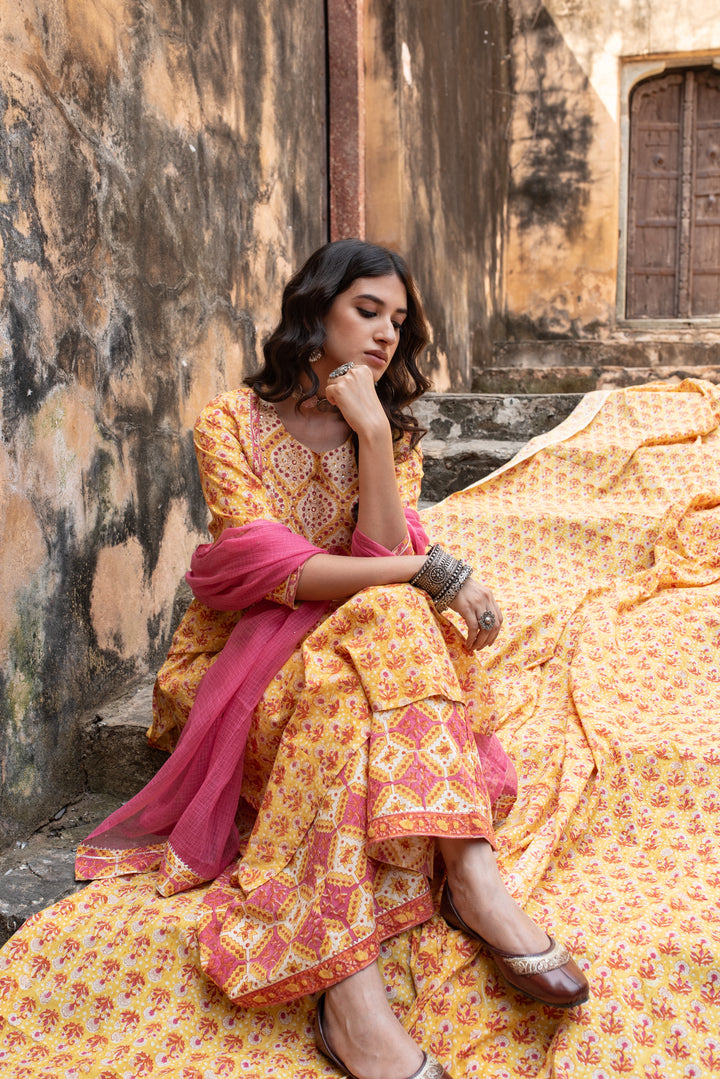 Yellow Cotton Printed Complete Suit Set For Women's
