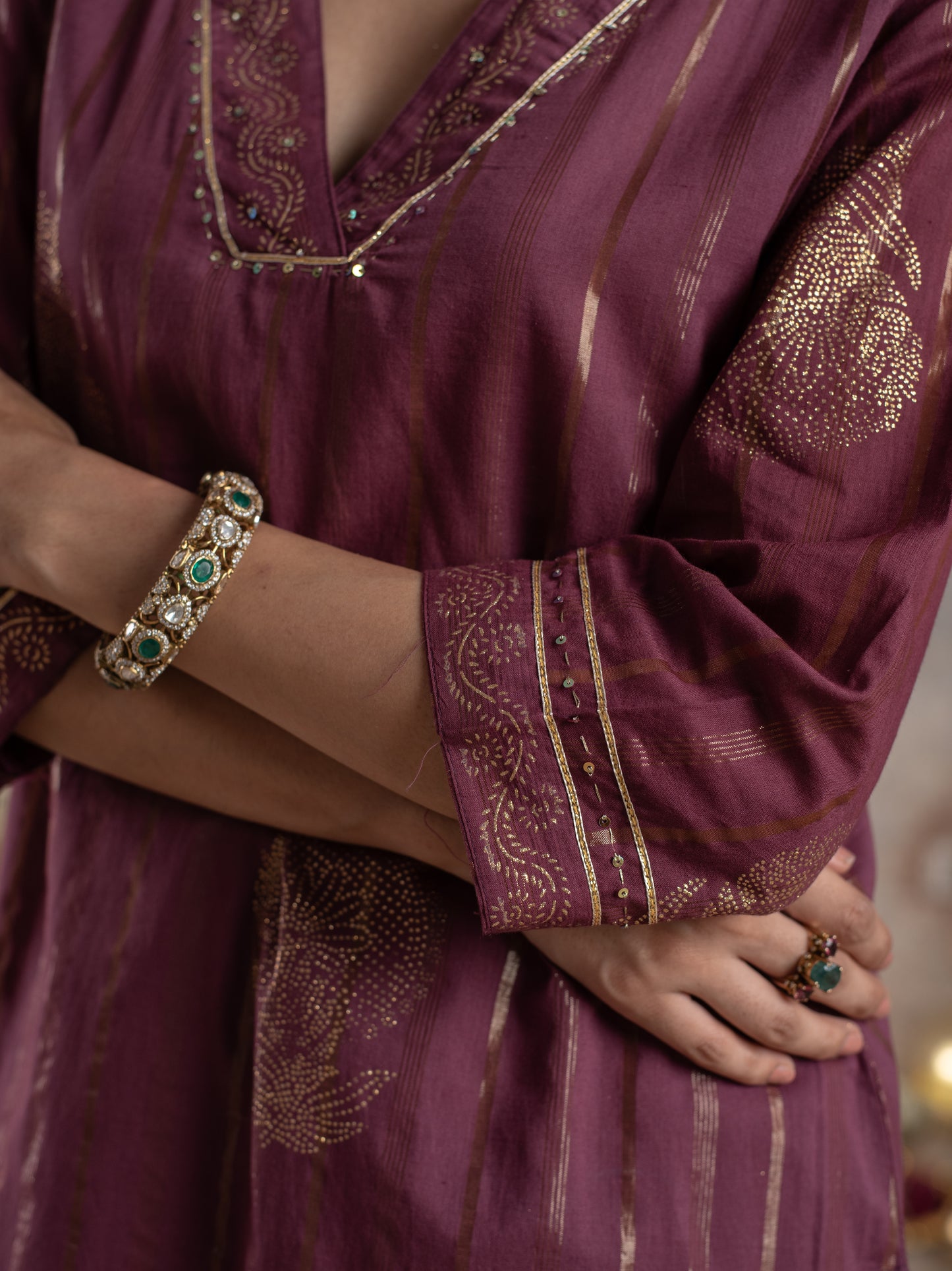 Purple Cotton Lurex V-Neck Kurta Pant Set For Women's