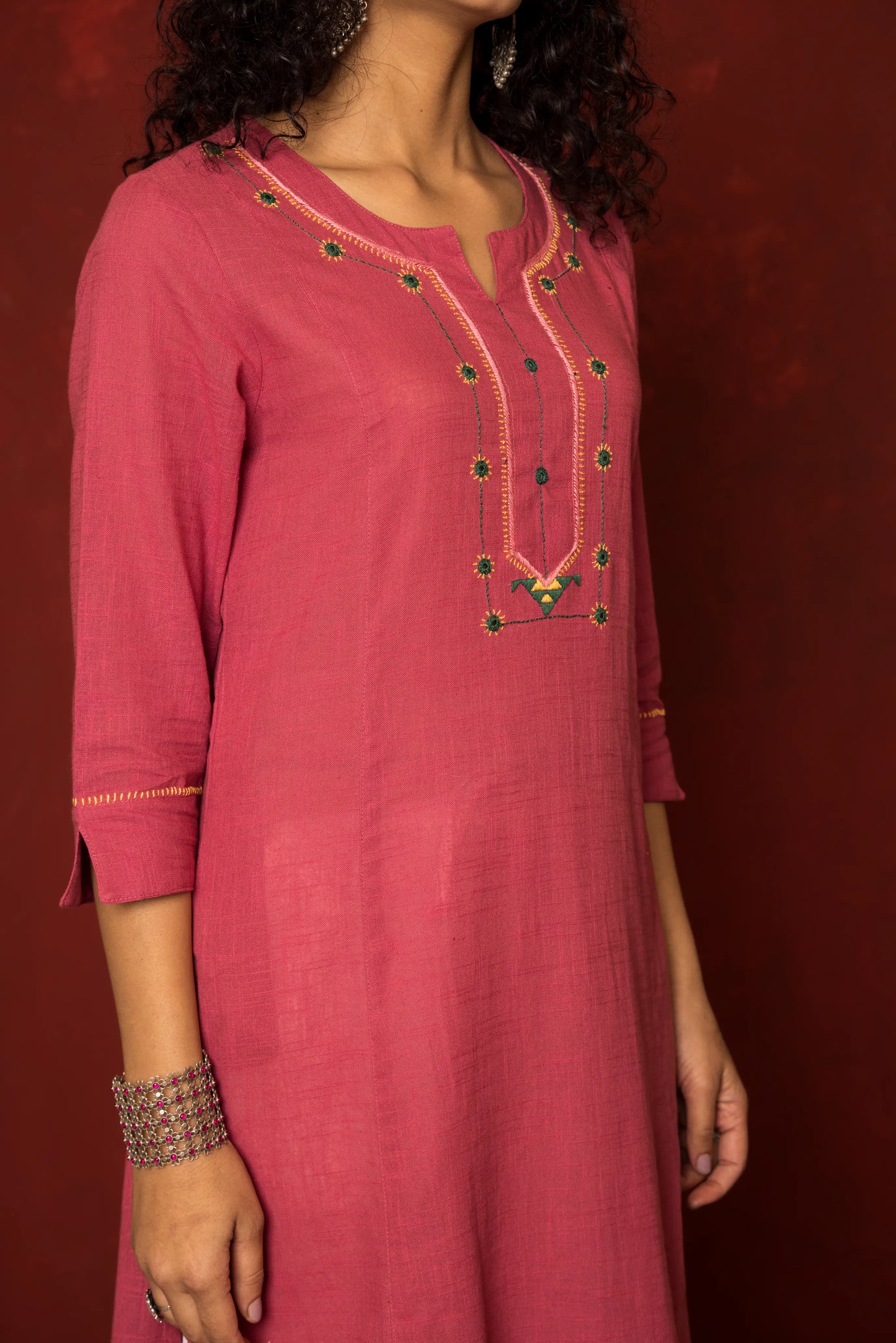 ONION PINK COTTON SLUB KURTA HIGHLIGHTED WITH HAND MIRROR WORK WITH KATHA KURTA FOR WOMEN'S