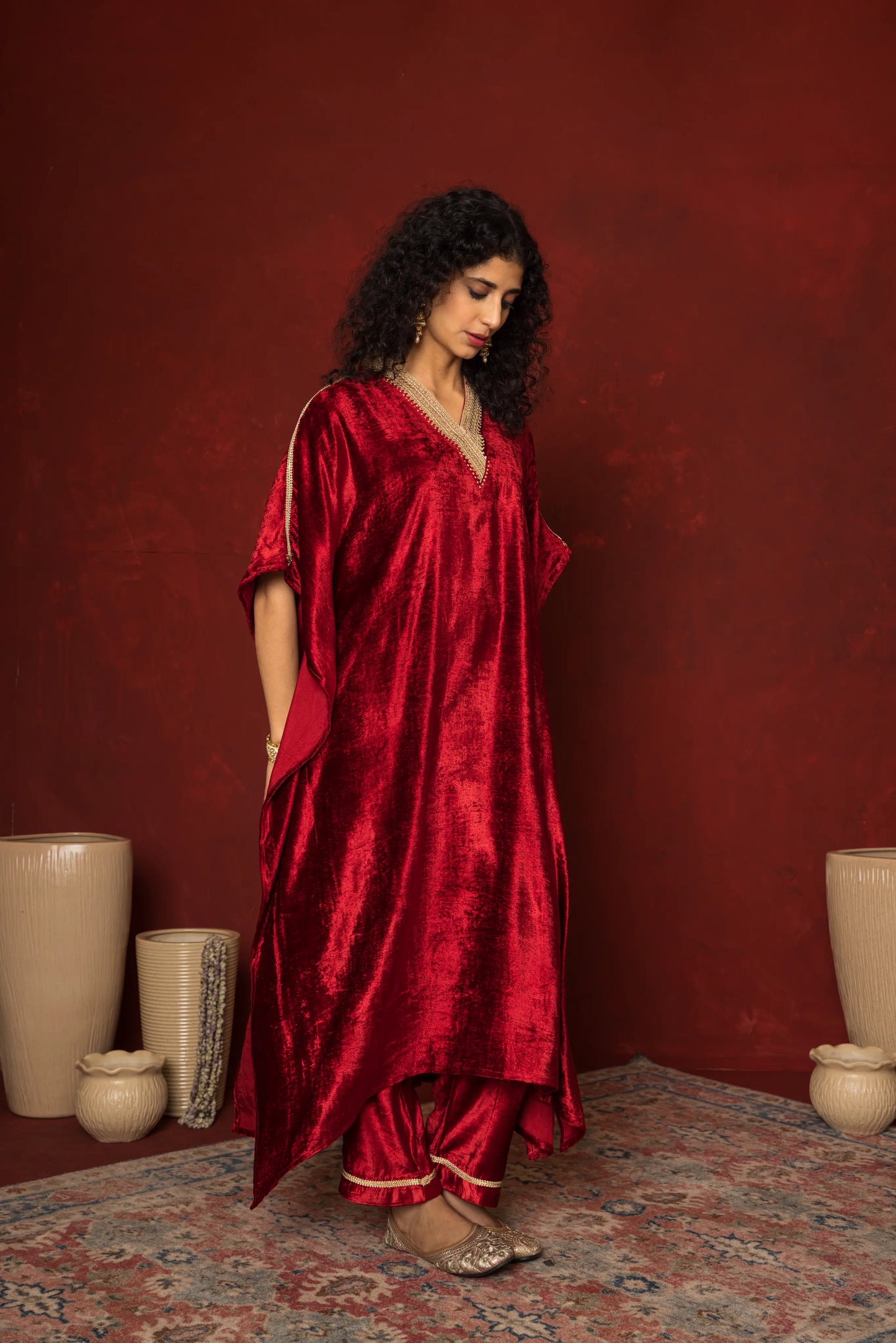 MAROON VELVET V NECK GOTA LACE ON NECKLINE PLAZZO HIGHLIGHTED WITH GOTA KURTA PANT SET