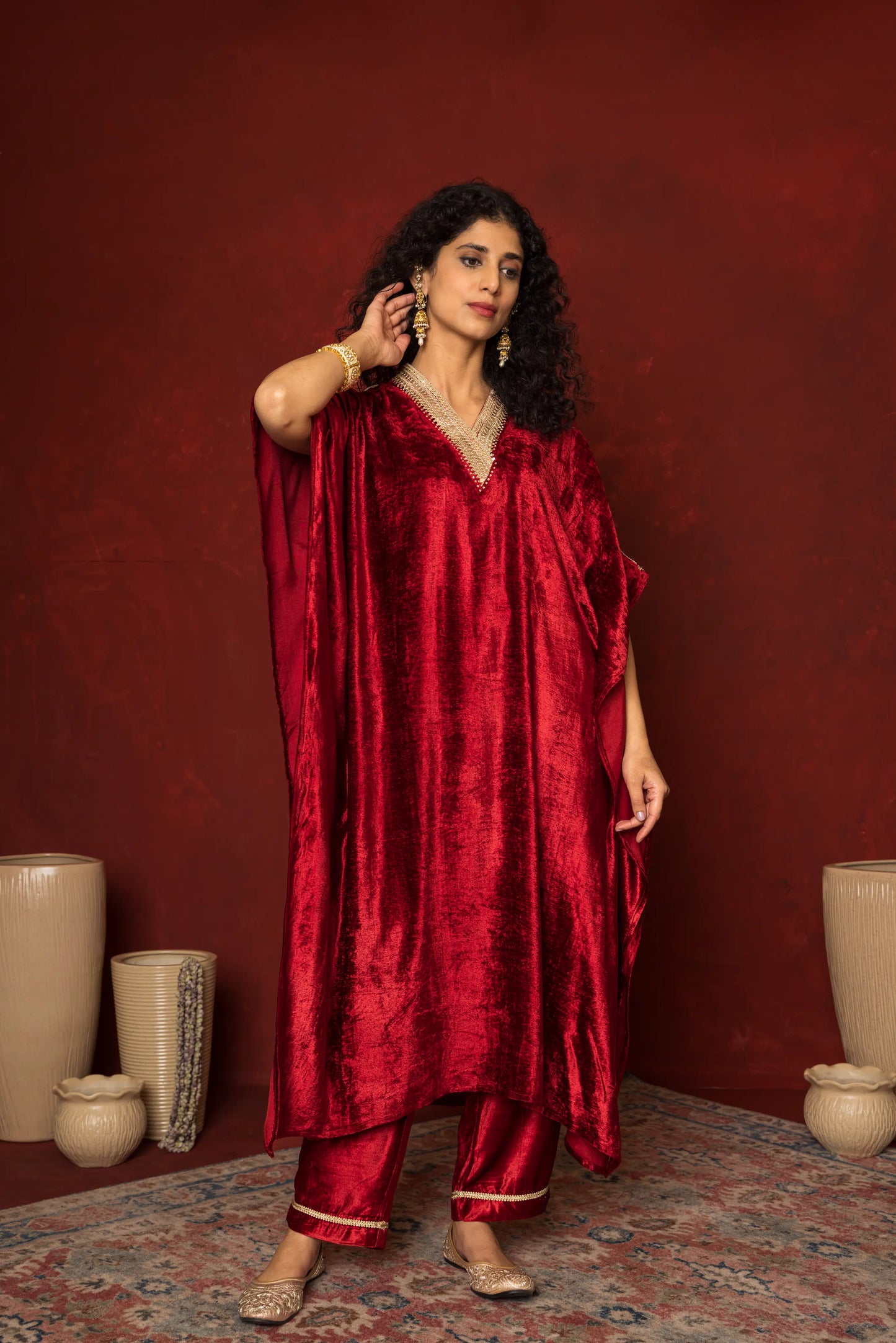 MAROON VELVET V NECK GOTA LACE ON NECKLINE PLAZZO HIGHLIGHTED WITH GOTA KURTA PANT SET