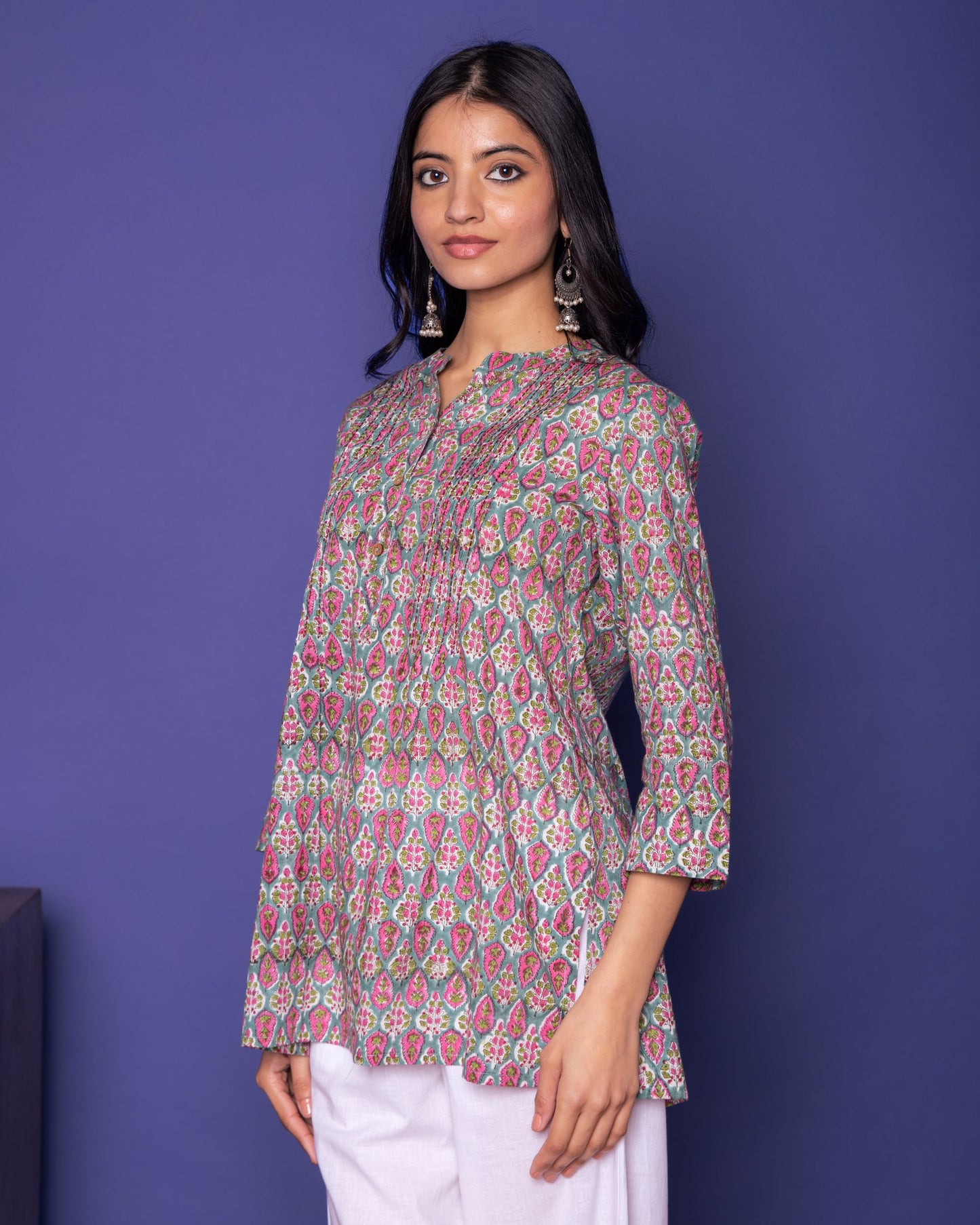 Green Cotton Collar Handblock Short Top For Women's