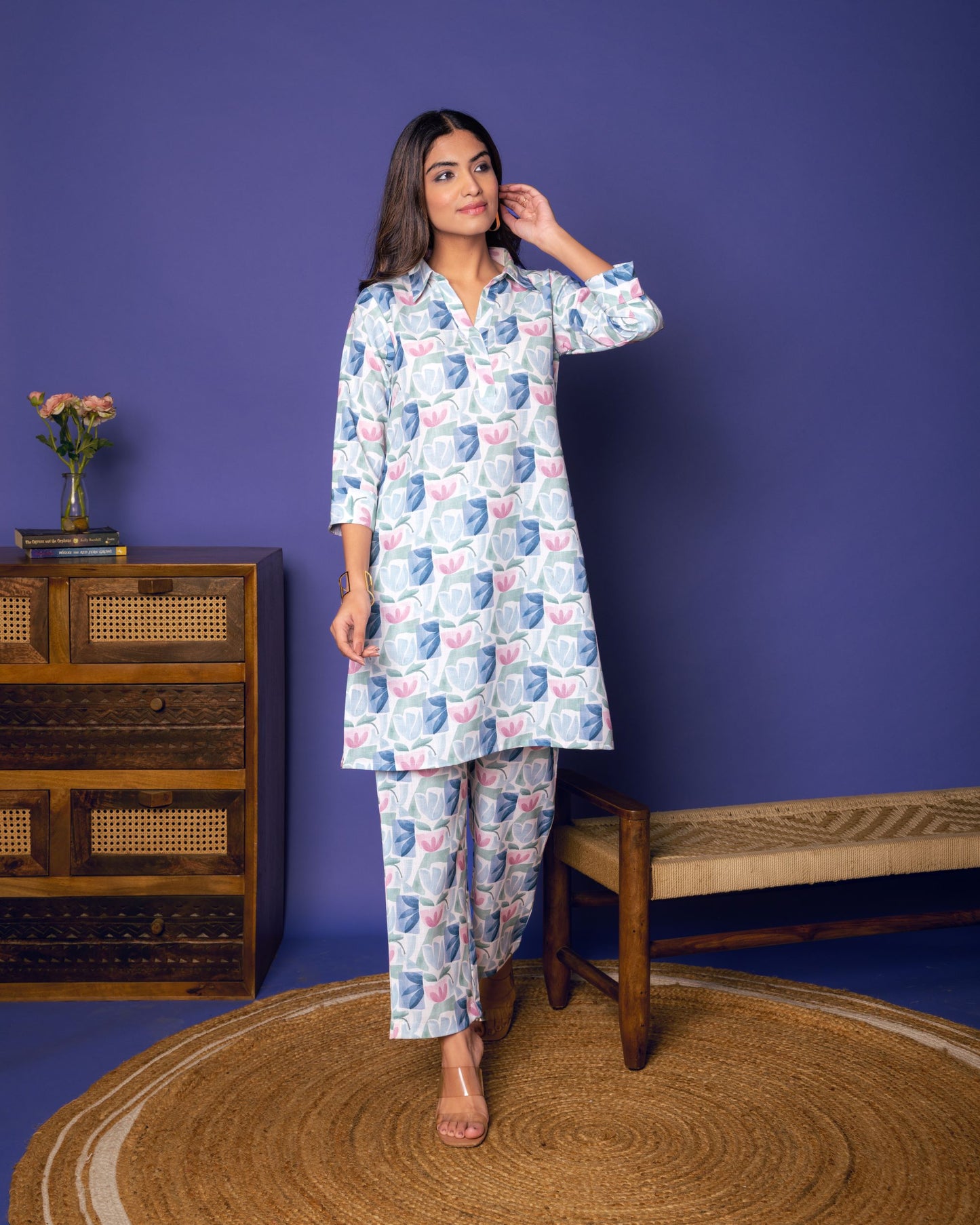 MULTICOLORED STRIPES LINEN BLEND SHIRTCOLLOR NECK FLORAL KURTA PANT SET