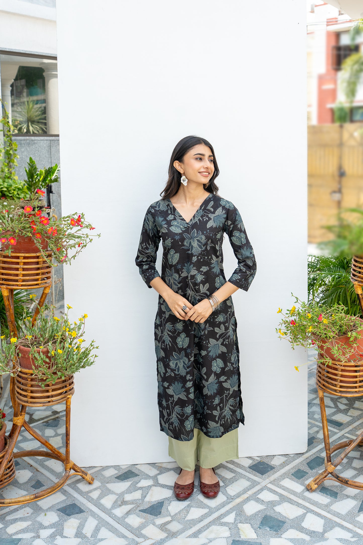 Black Cotton Floral Print Kurta For Women's