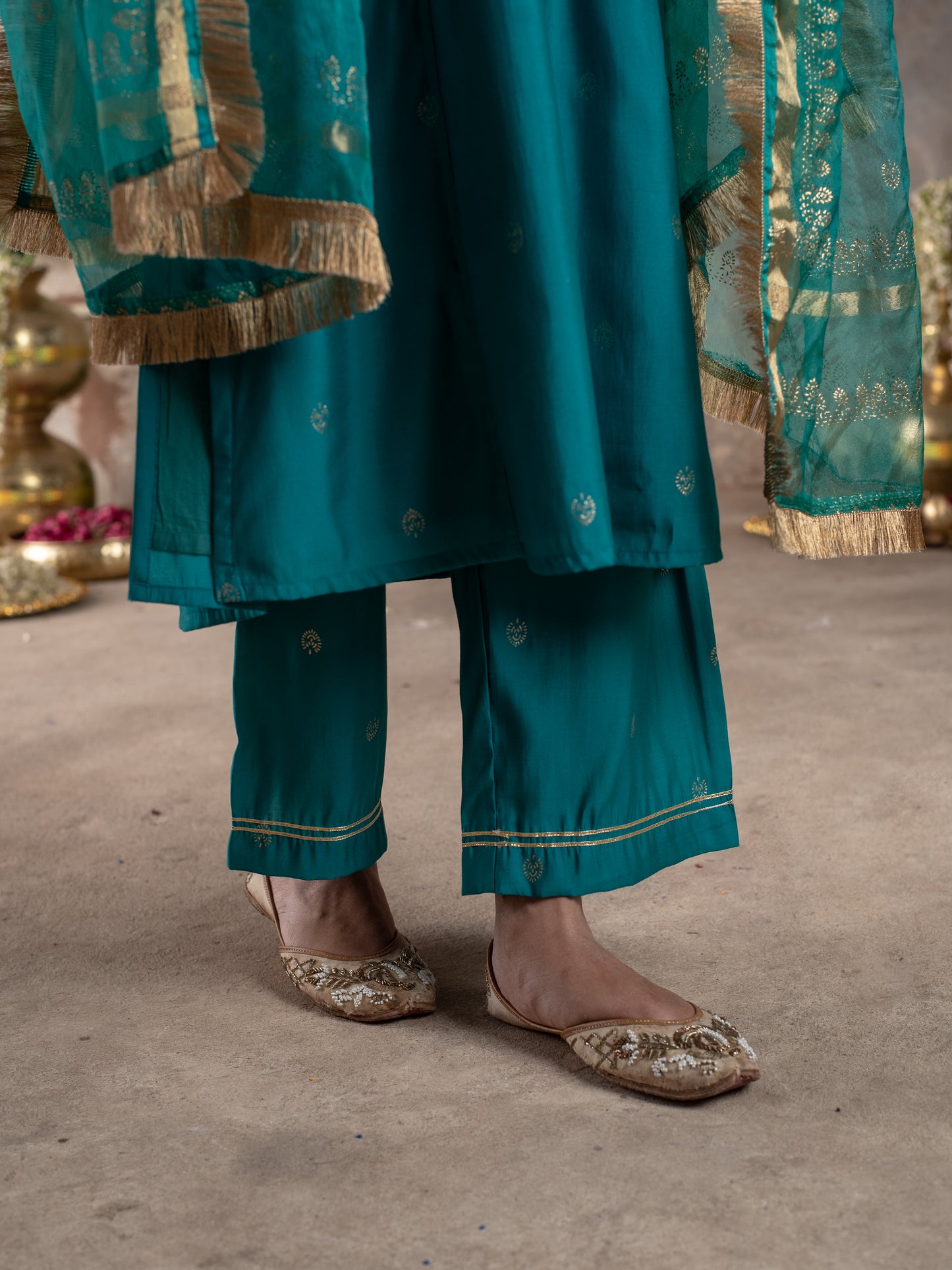 Rama Green Chanderi V-Neck Complete Suit Set For Women's