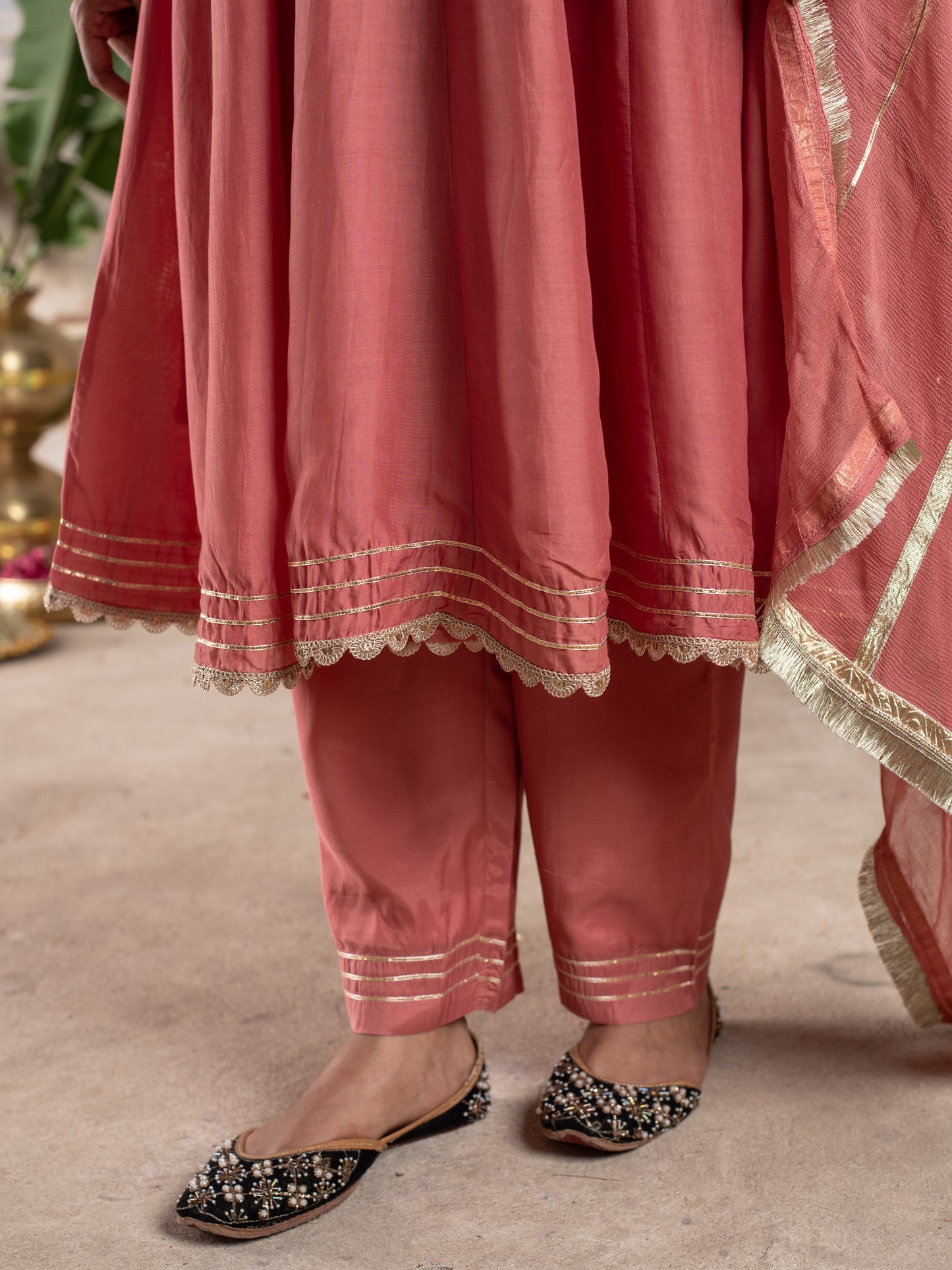 PEACH MUSLIN SILK ANGRAKHA NECK GOTA DORIYA DUPATTA FULL SET