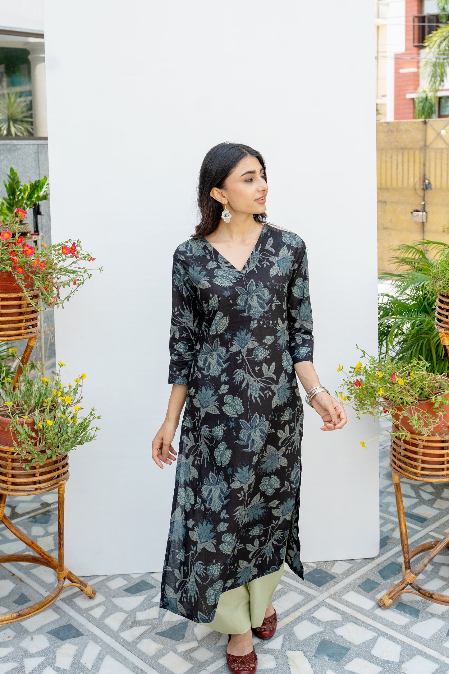 Black Cotton Floral Print Kurta For Women's