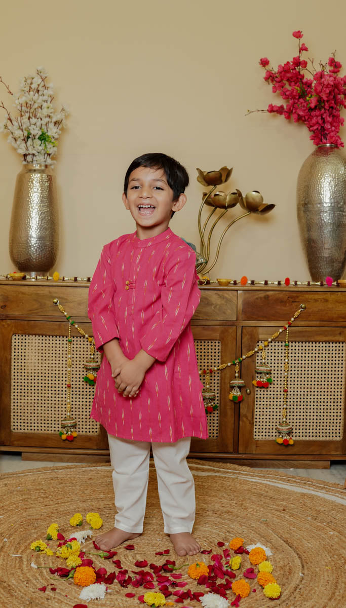 Pink Cotton Collar Neck Kurta For Boys