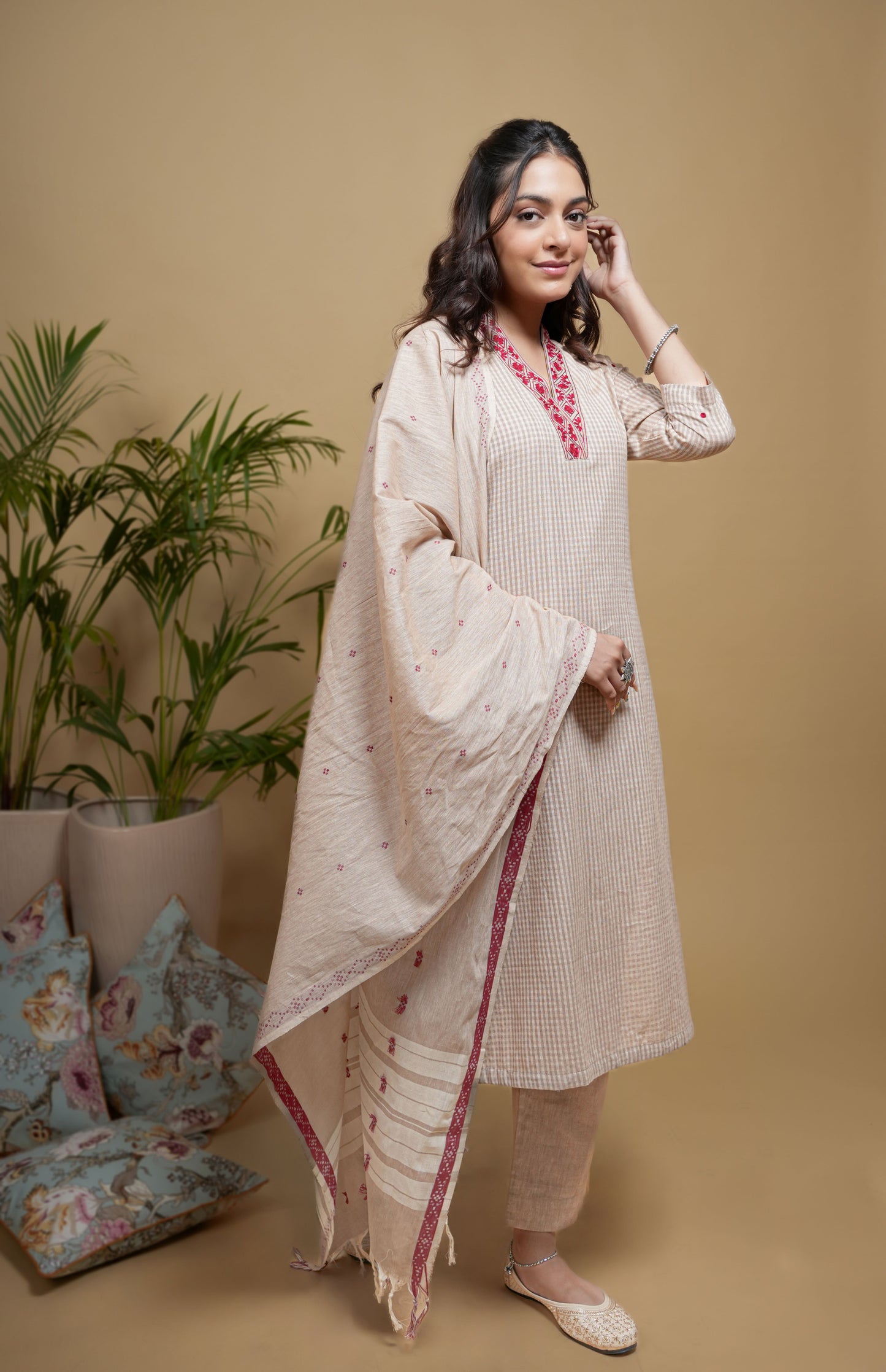 Beige Handloom V-Neck Embroidery Kurta Pant with Dupatta for Women's