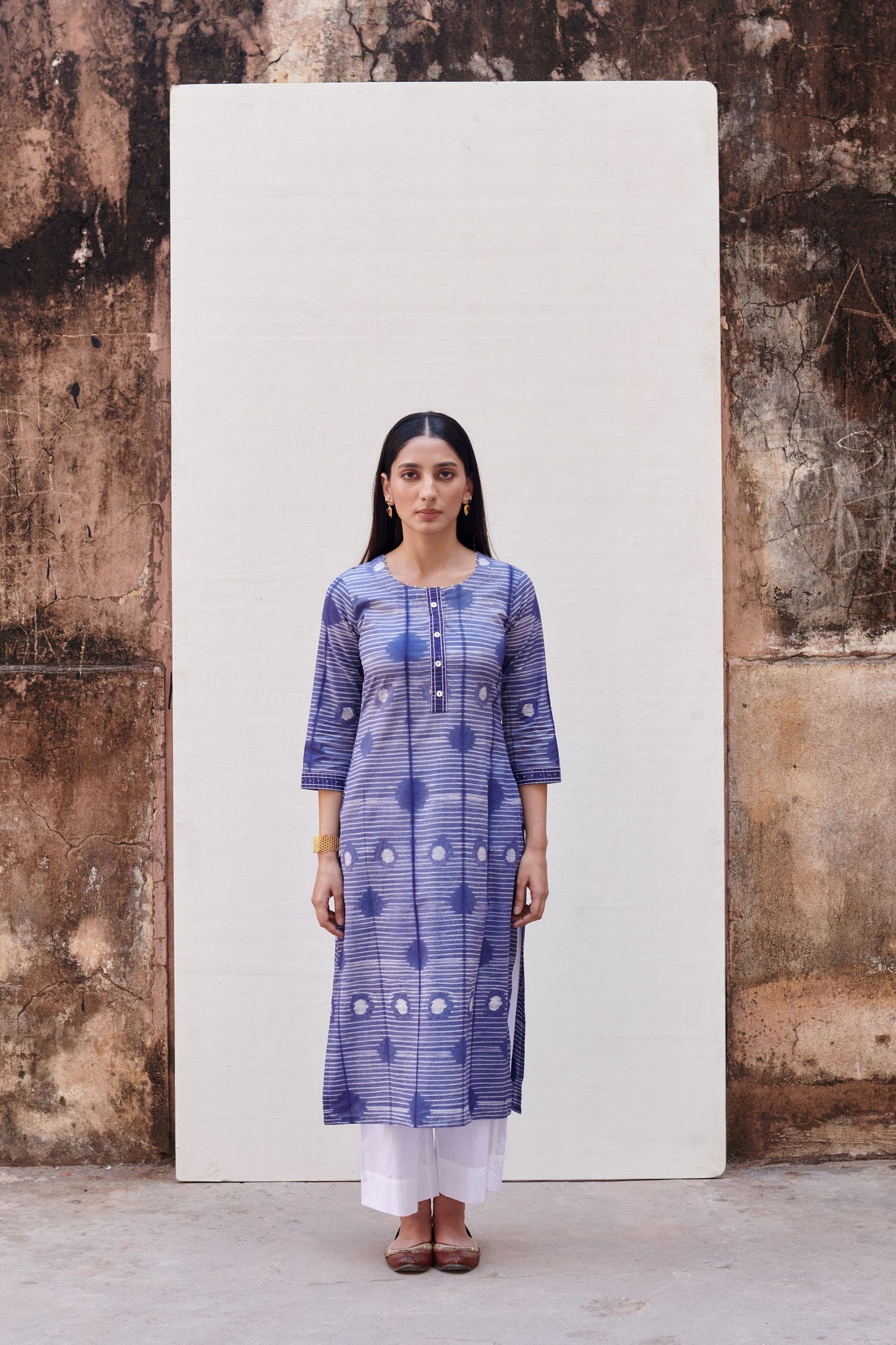 Blue Neck Cotton Round Neck Shibori Kurta for Women's