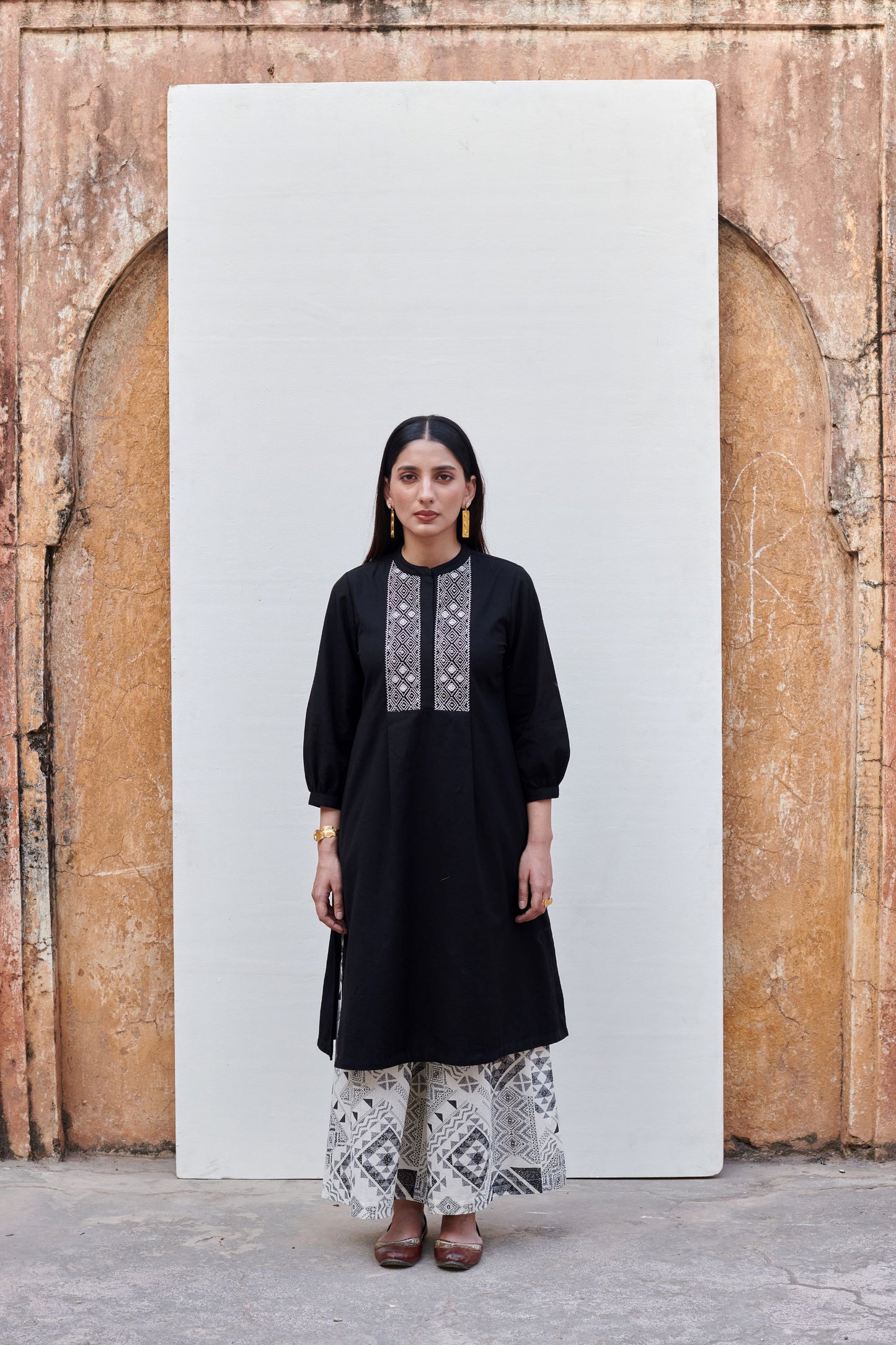 Black & White Cotton Flex Kurta With Palazzo Set For Women's