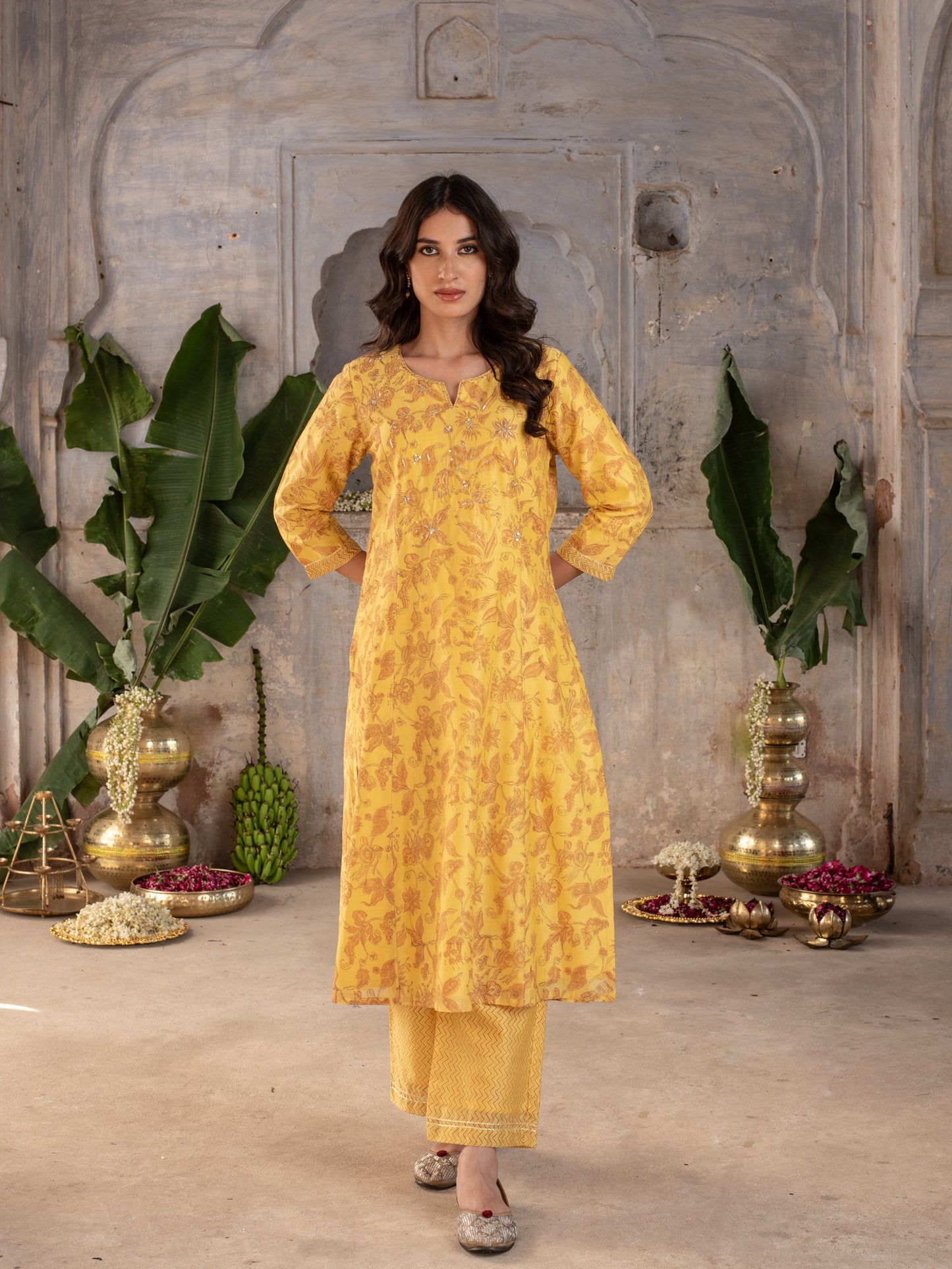 GOLDEN MUSTERD MODAL SILK ROUND NECK HAND ZARI WORK KURTA PANT FOR WOMEN'S