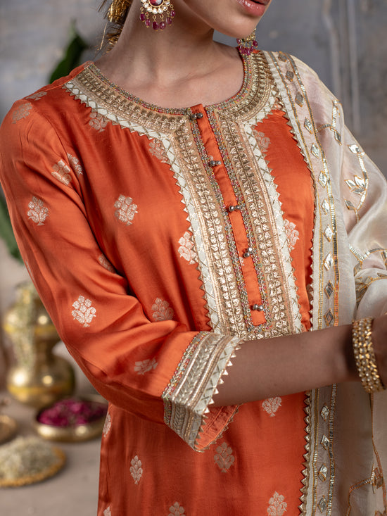 FANTA ORANGE JAQUARD SATIN ROUND NECK WITH GOTA PATTI FULL SET