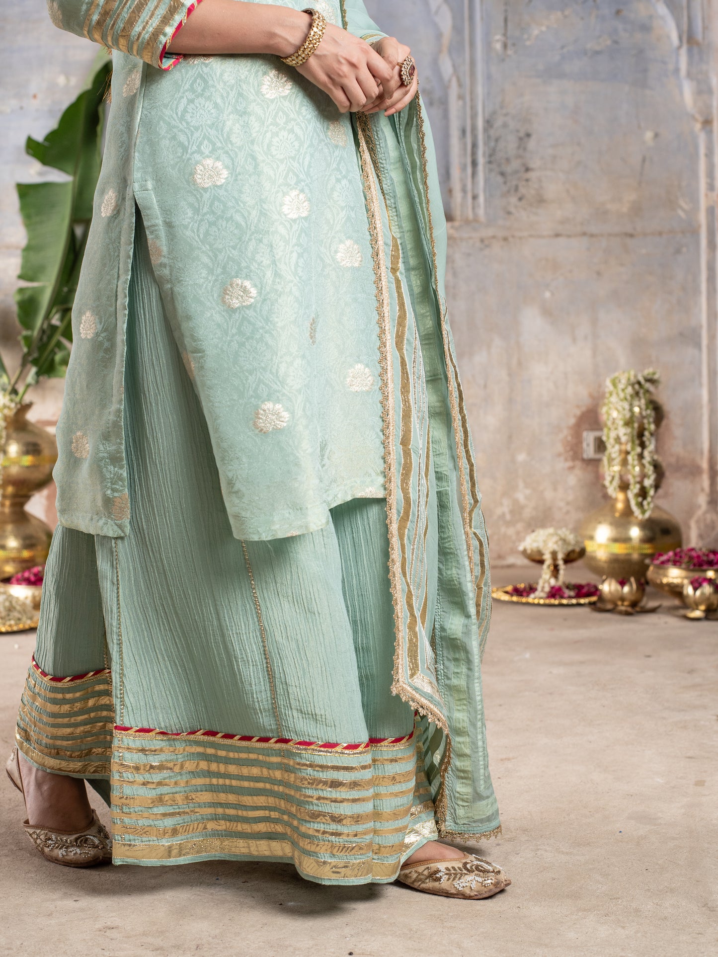 MATALLC LIGHT SEA GREEN SKIRT & DUPATTA ALL OVER GOTA FULL SET