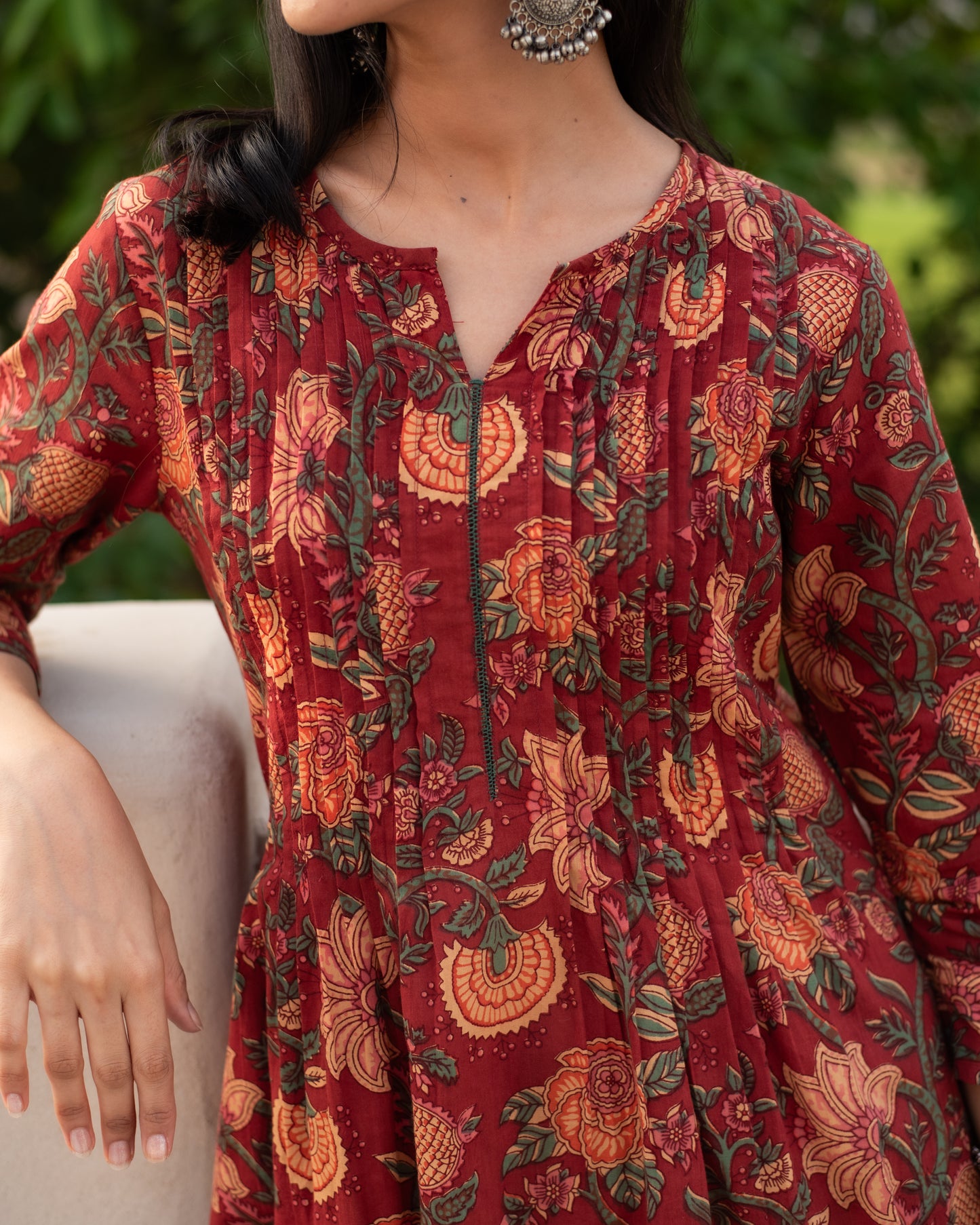 Maroon with Multicolored Cotton Round neck Jaal print Straight Kurta