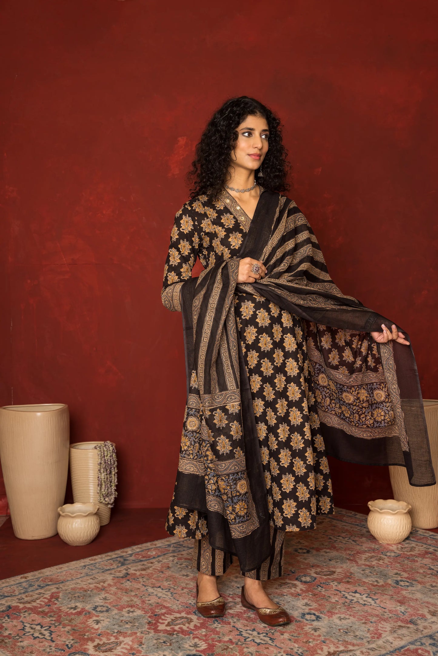 BLACK COTTON V-NECK BOOTI PRINT MIRROR WORK ON NECK FULL SET