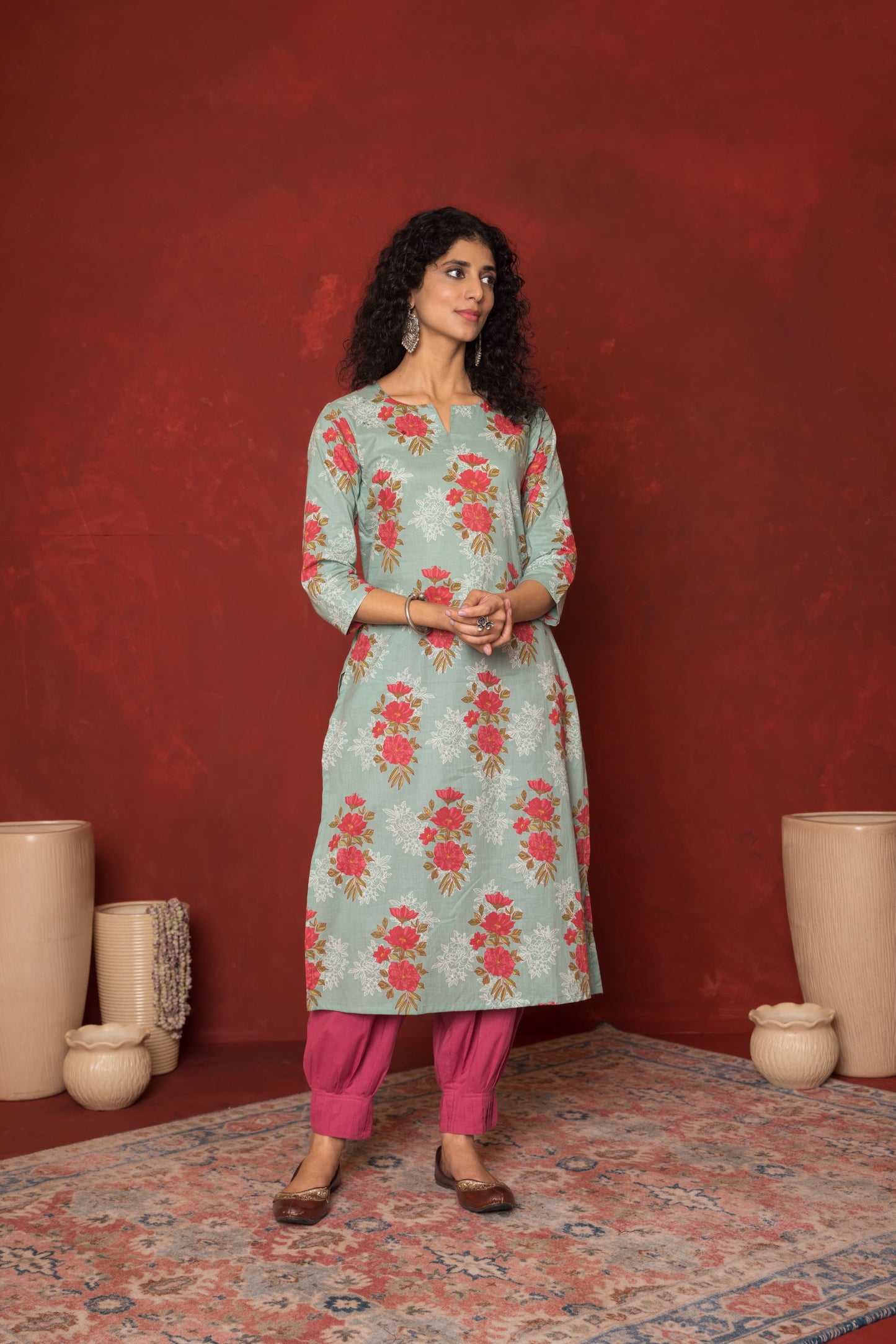Aqlie Blue Cotton Round Neck Kurta For Women's