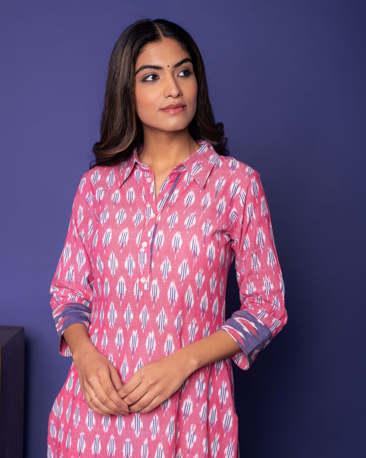 Pink Ikkat Print Collar Neck Kurta For Women's