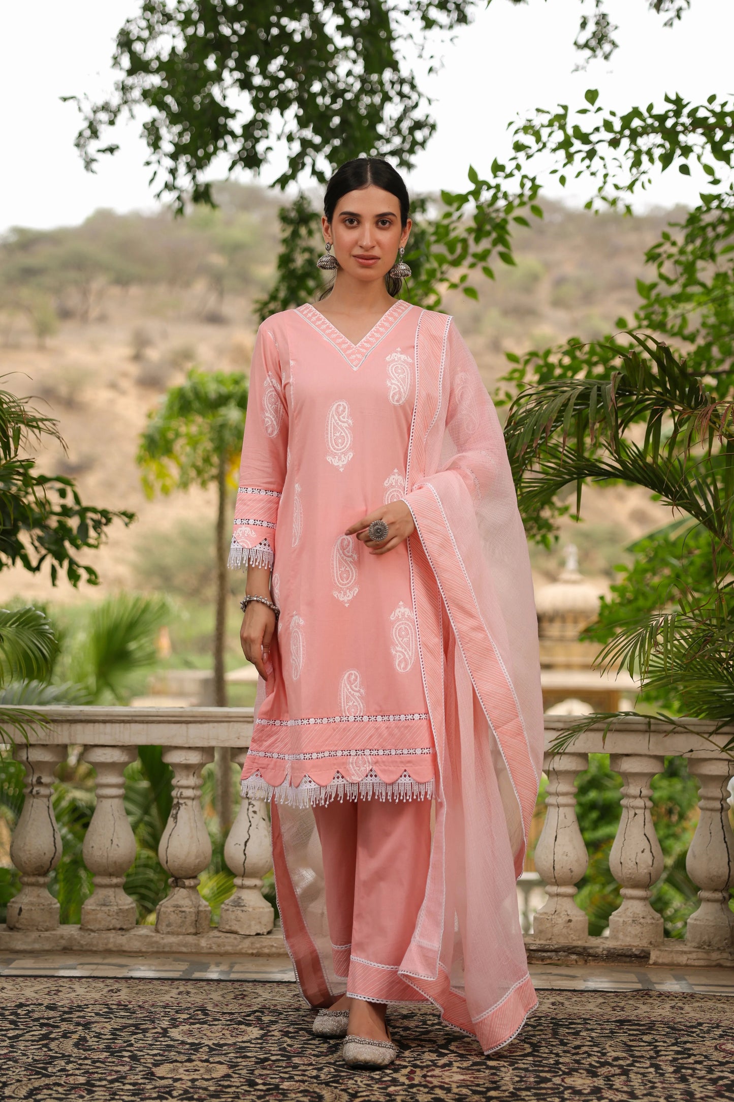 Nithya Kurta Pant With Dupatta- Kurtas Sets Trousers Vari
