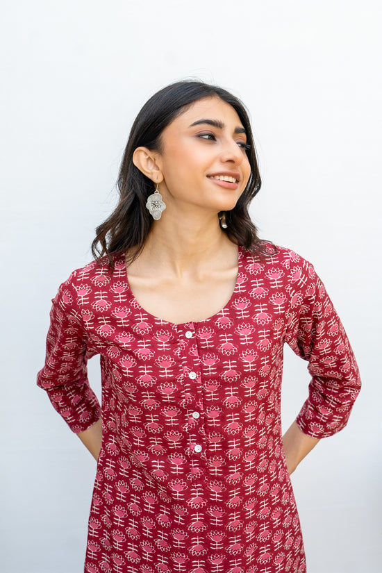 Onion Pink Cotton Booti Print Kurta For Women's