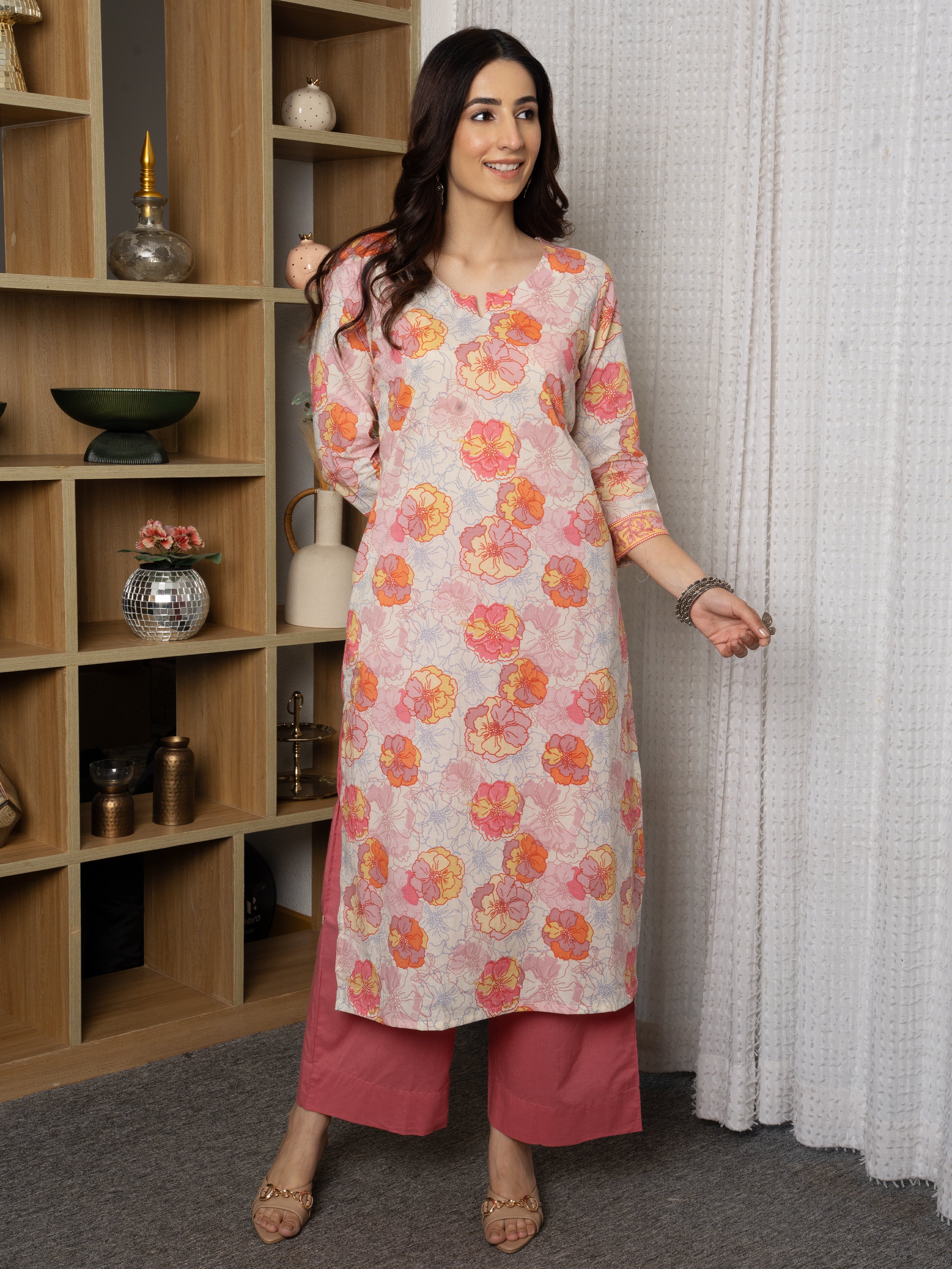 Light pink with orange Colour Cotton Round With V Neck Floral Print Kurta For Women's