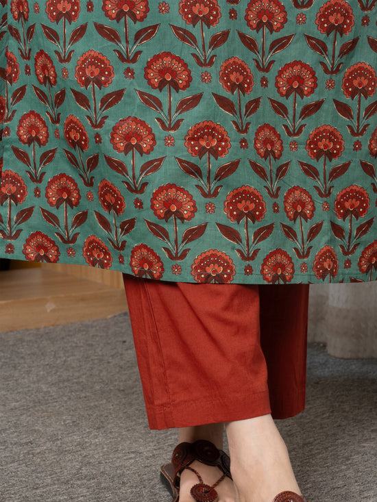 Peacock Green Cotton Round with V Neck Floral Print Kurta For Women's