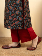 Black Colour Cotton Round With V-Neck Jaal Print Kurta For Women's