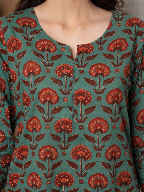 Peacock Green Cotton Round with V Neck Floral Print Kurta For Women's
