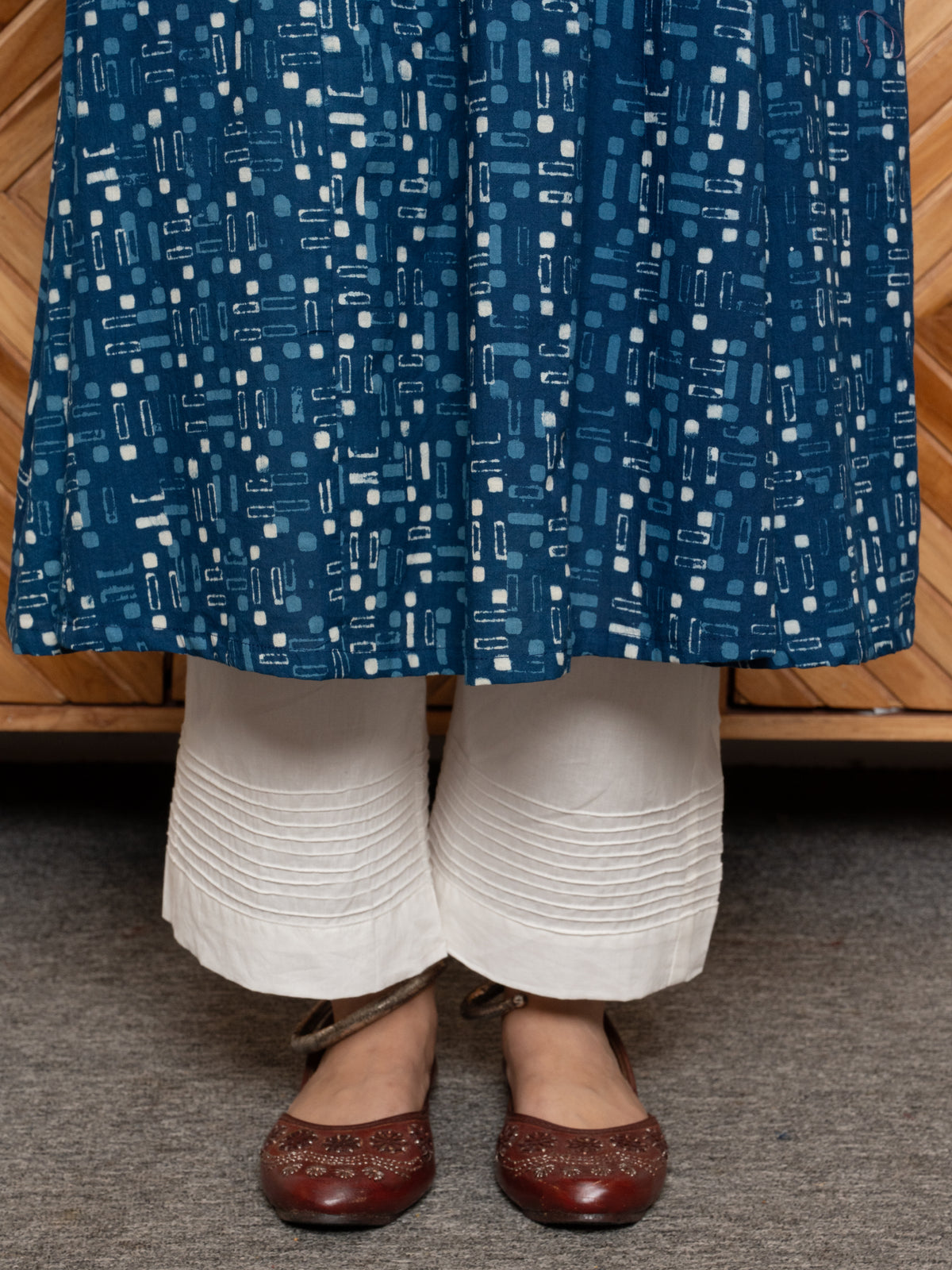 Indigo Cotton Round Neck Kurta For Women's