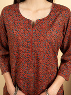 Brick Red Colour Cotton Round With V-Neck Abstract Print Kurta For Women's
