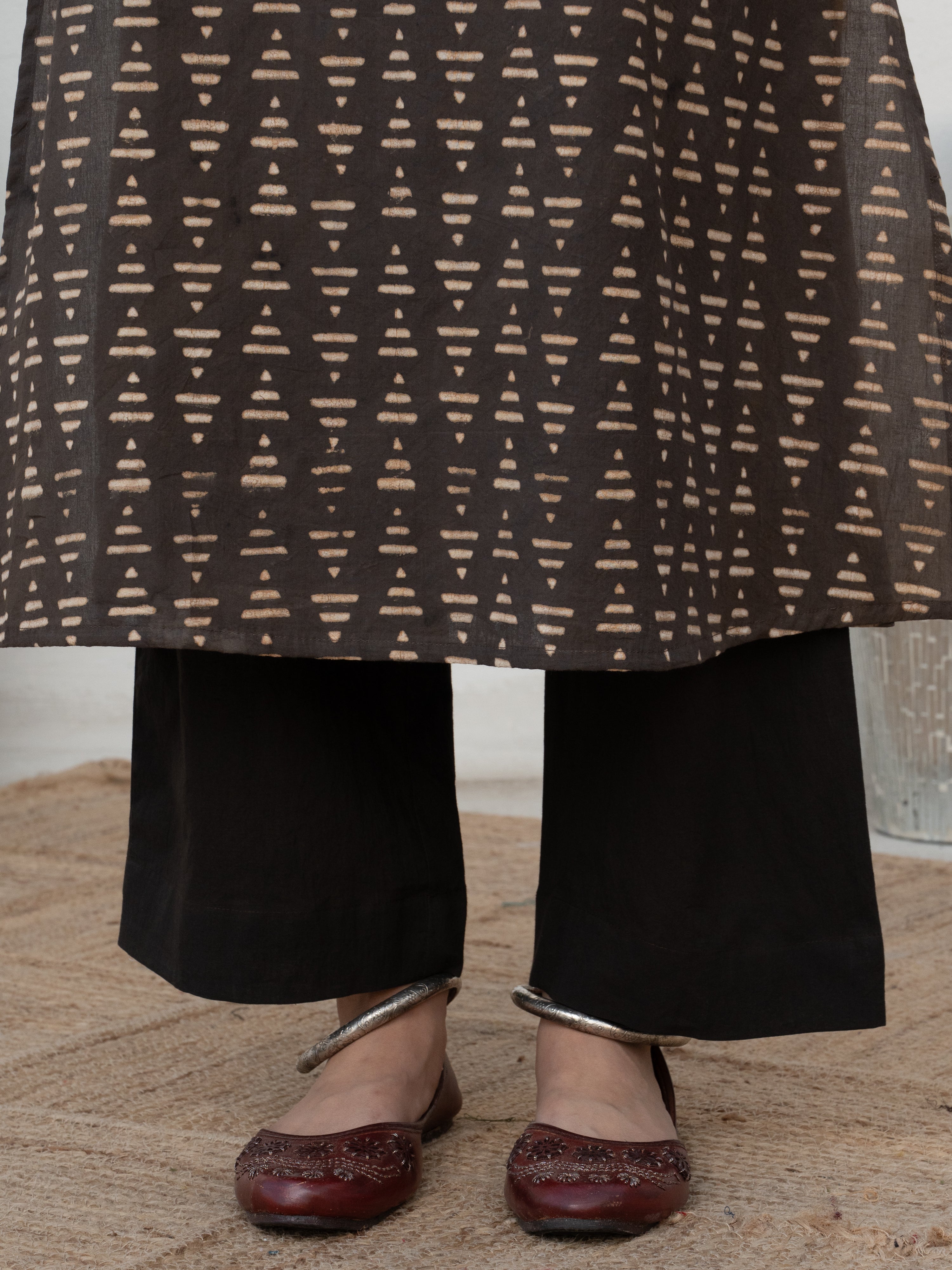 Dark Gray Colour Cotton Daabu Print,Kantha And Mirror Work Kurta For Women's