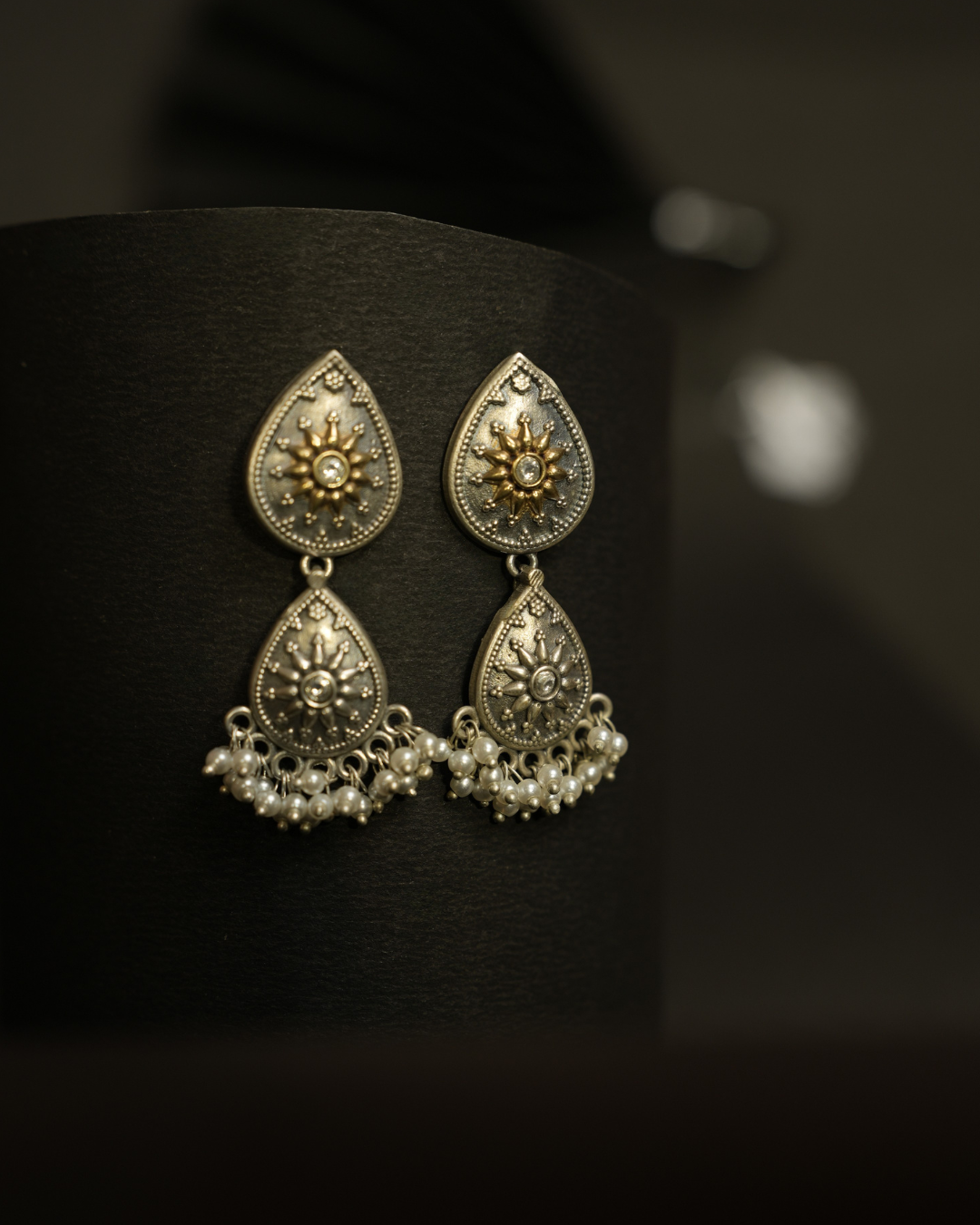 Vintage Glow Earrings