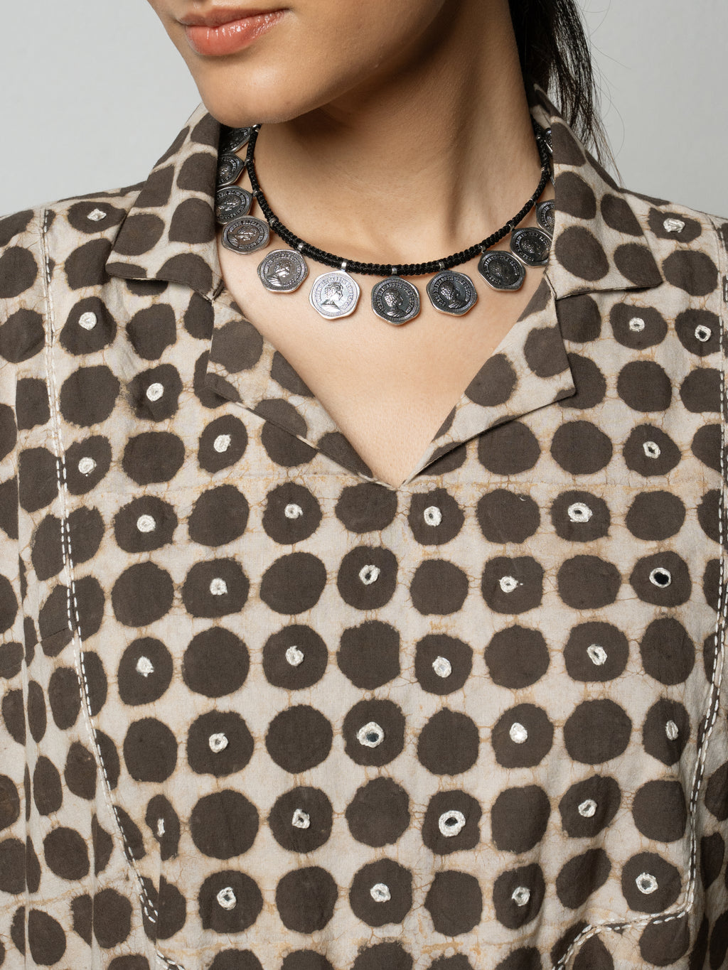 Dark Grey Cotton Shirt Collar Daabu Hand Print Kurta For Women's