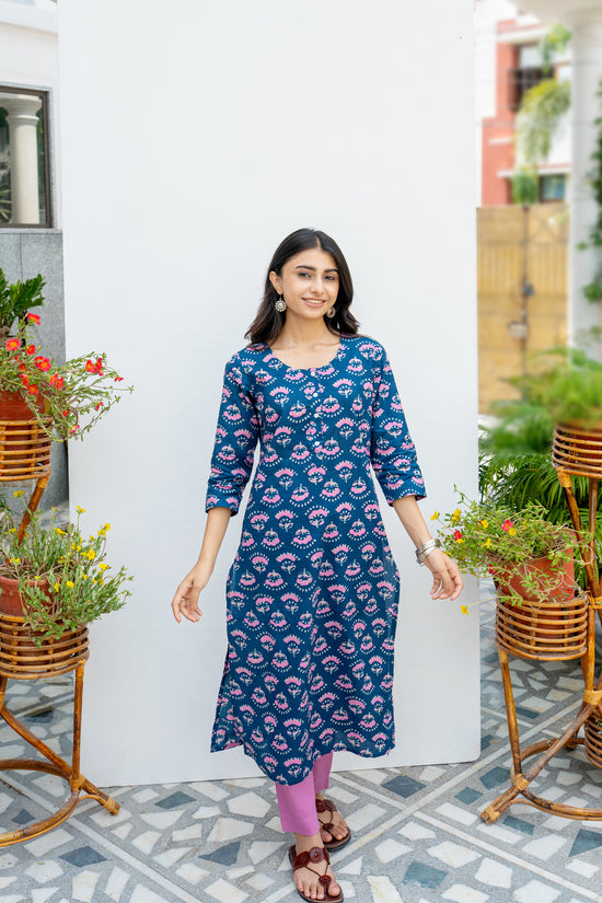 Blue Printed Cotton Kurta For Women's