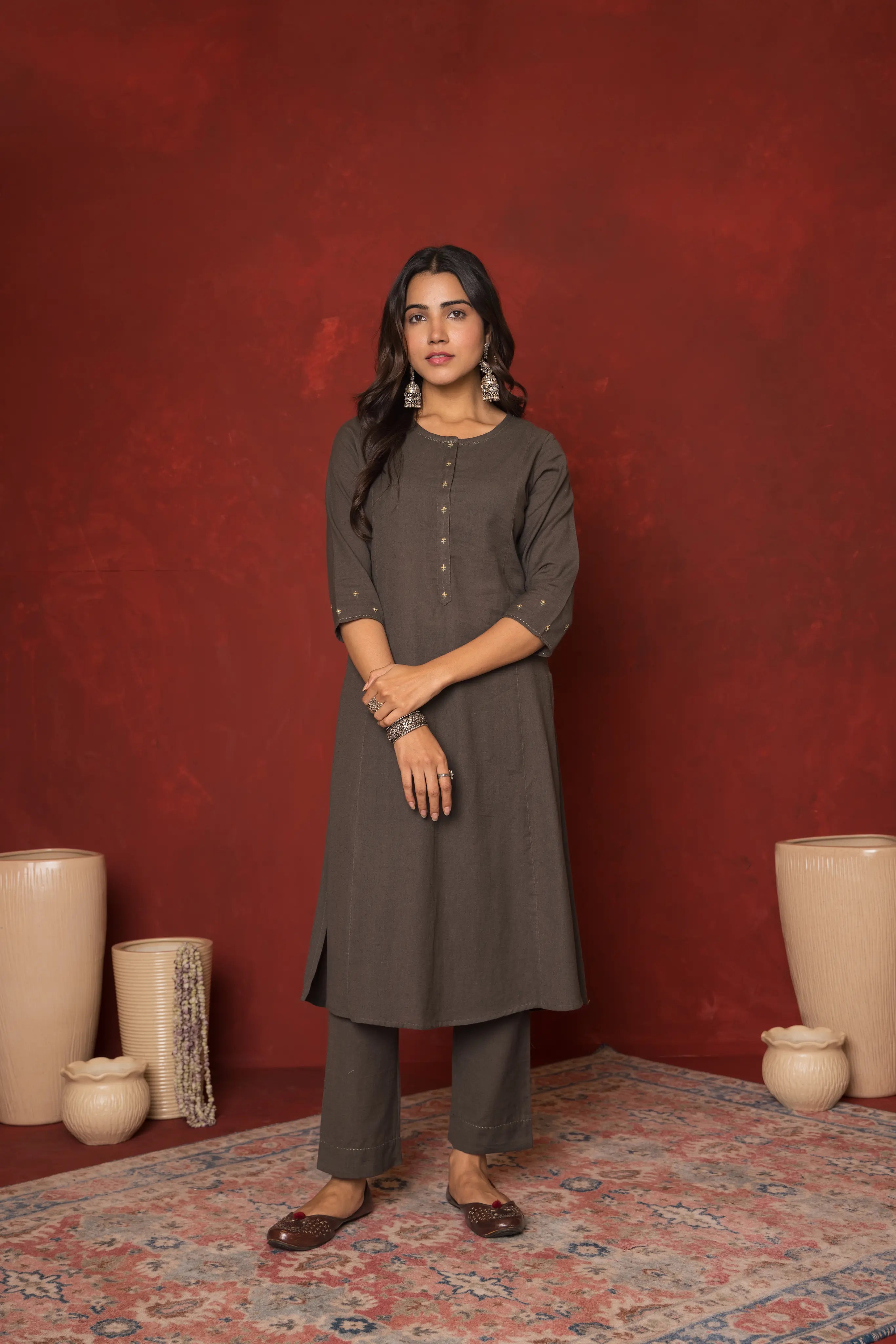 DARK GREY COTTON FLAX ROUND EMBROIDERY ON KURTA AND SLEEVES KURTA PANT SET