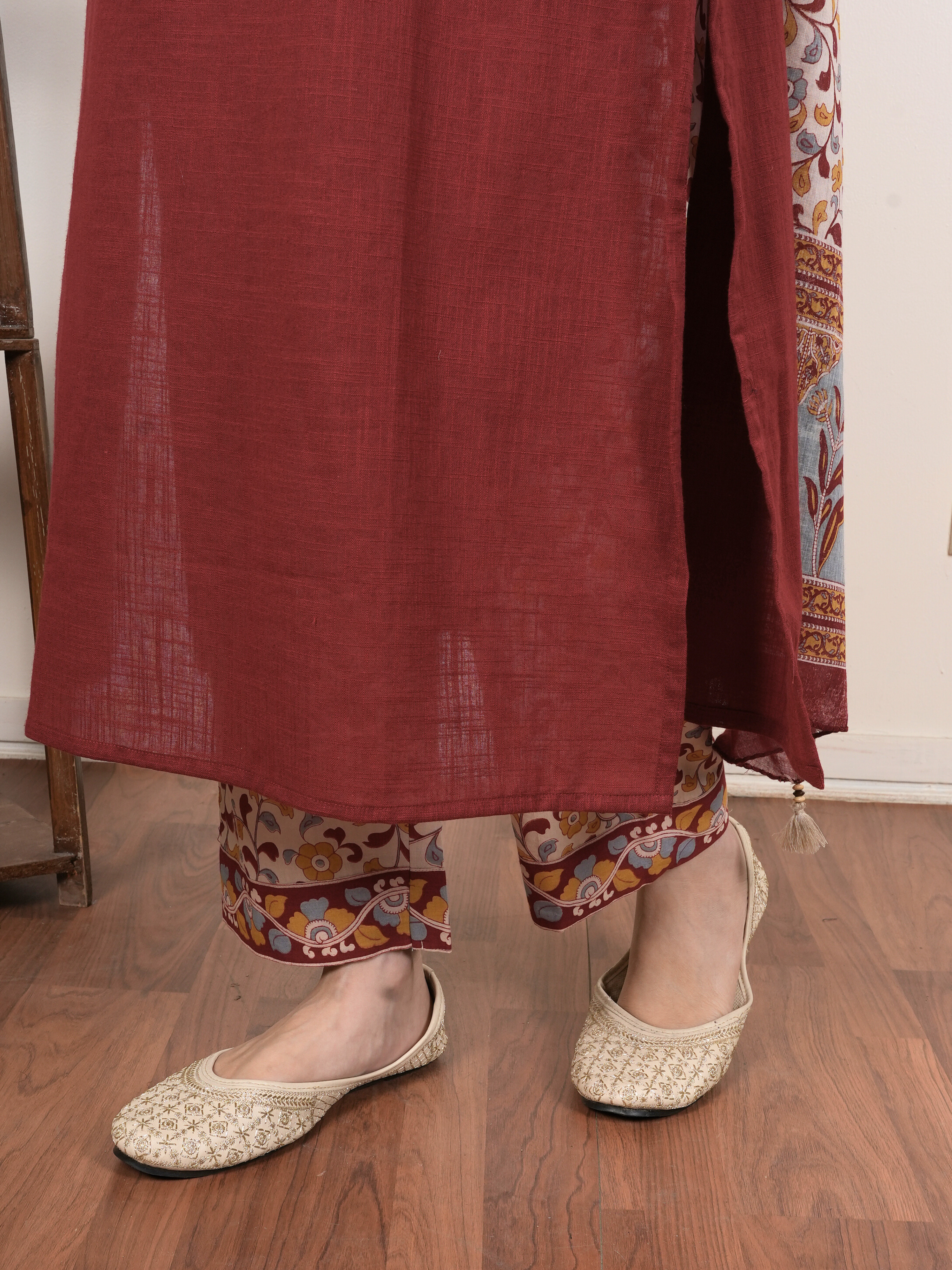 Maroon Cotton Round Neck Complete Suit Set For Women's