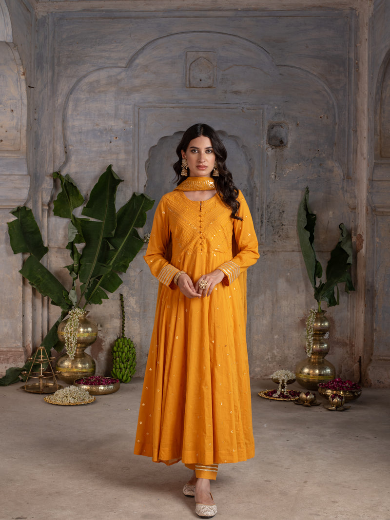 MUSTURD COTTON ROUND NECK KURTA PANT WITH KOTA DORIYA DUPATTA