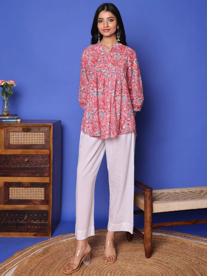 Pink Cotton Collar With V-Neck Handblock Short Top For Women's