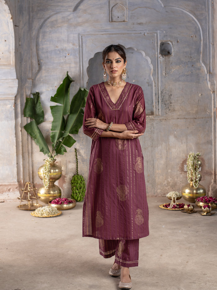 Purple Cotton Lurex V-Neck Kurta Pant Set For Women's