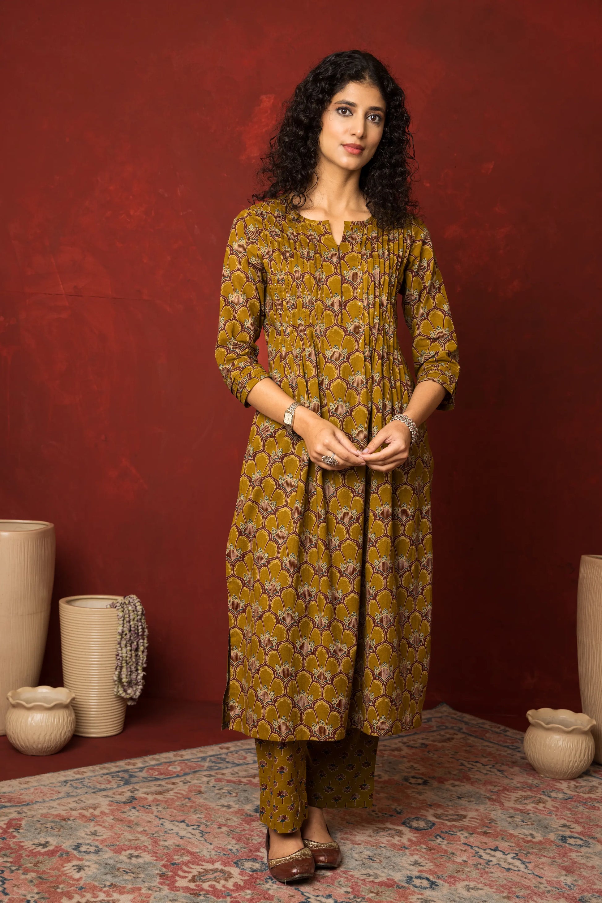 TRIVENI KURTA-PANT SET