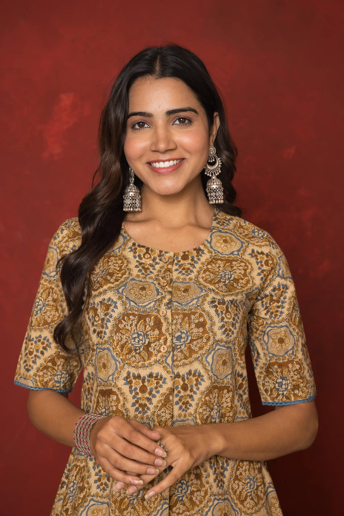DIPTI KURTA